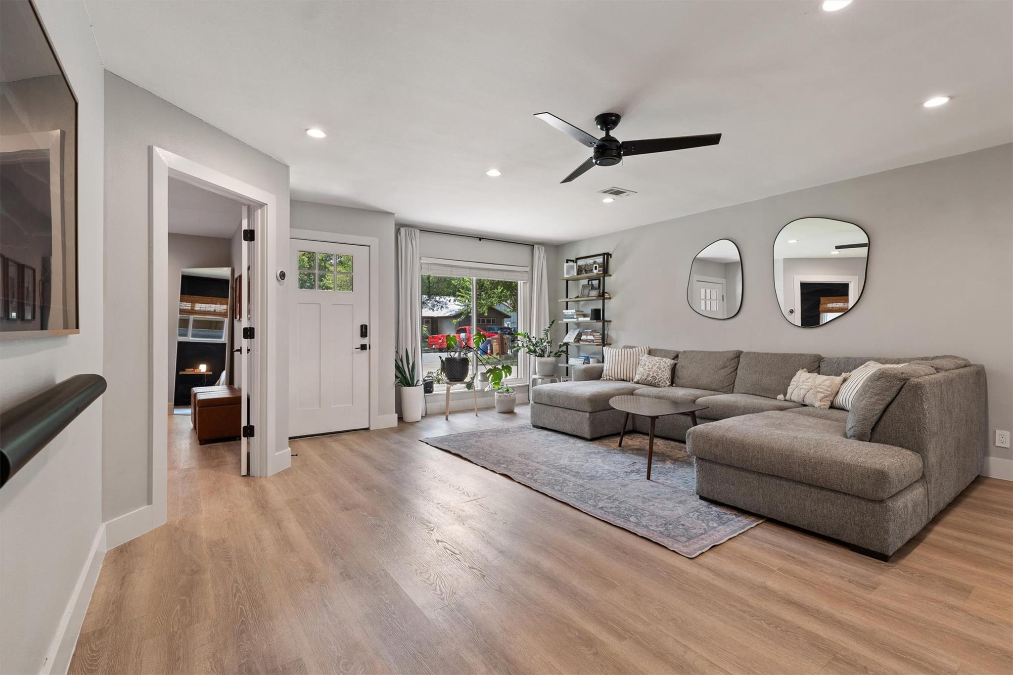 4412 Dovemeadow Dr, Austin, TX 78744