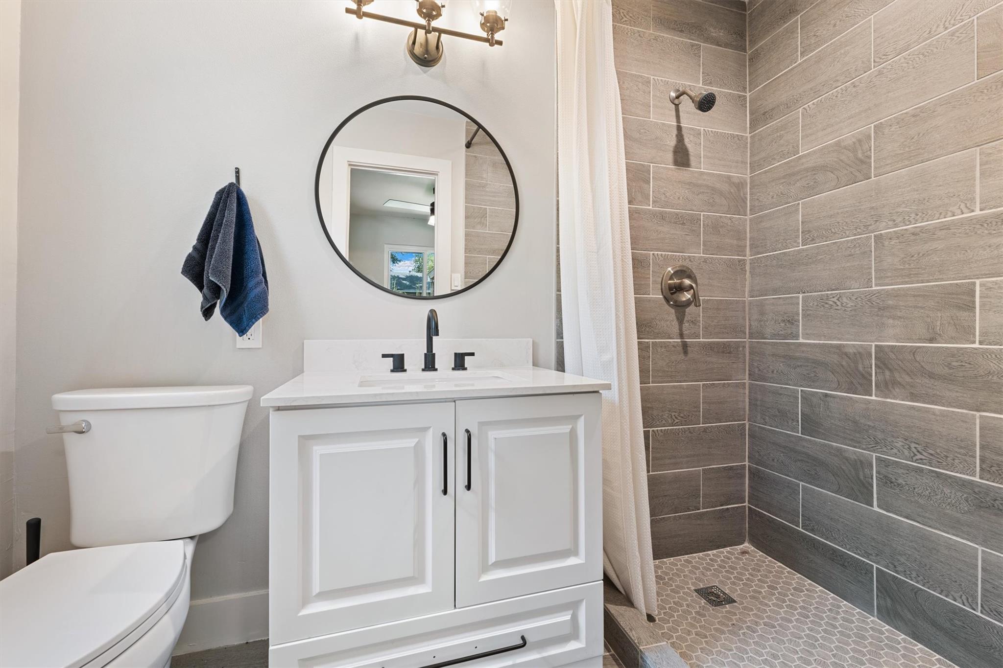 4412 Dovemeadow Dr, Austin, TX 78744