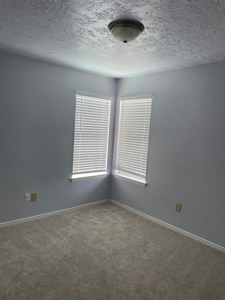 2108 Zephyr Ln, Round Rock, TX 78664