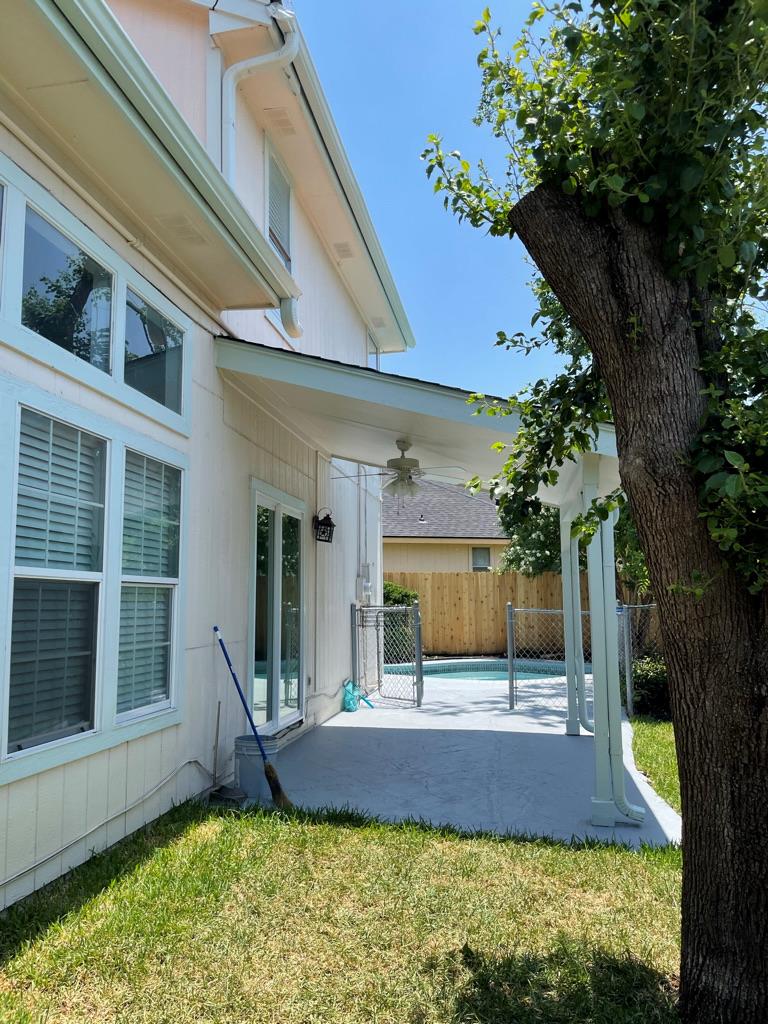 2108 Zephyr Ln, Round Rock, TX 78664