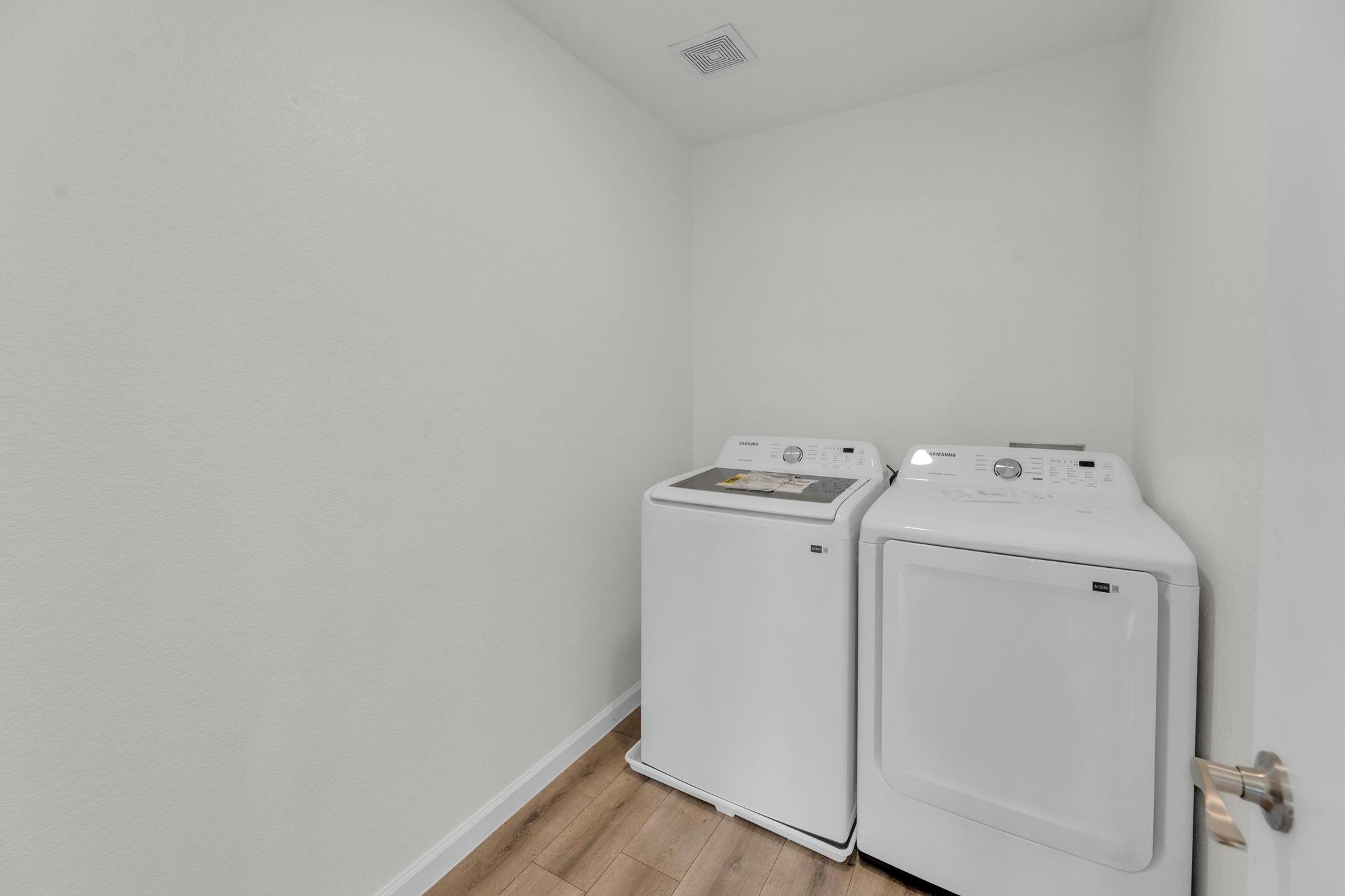 222 Herrera Trl, Hutto, TX 78634