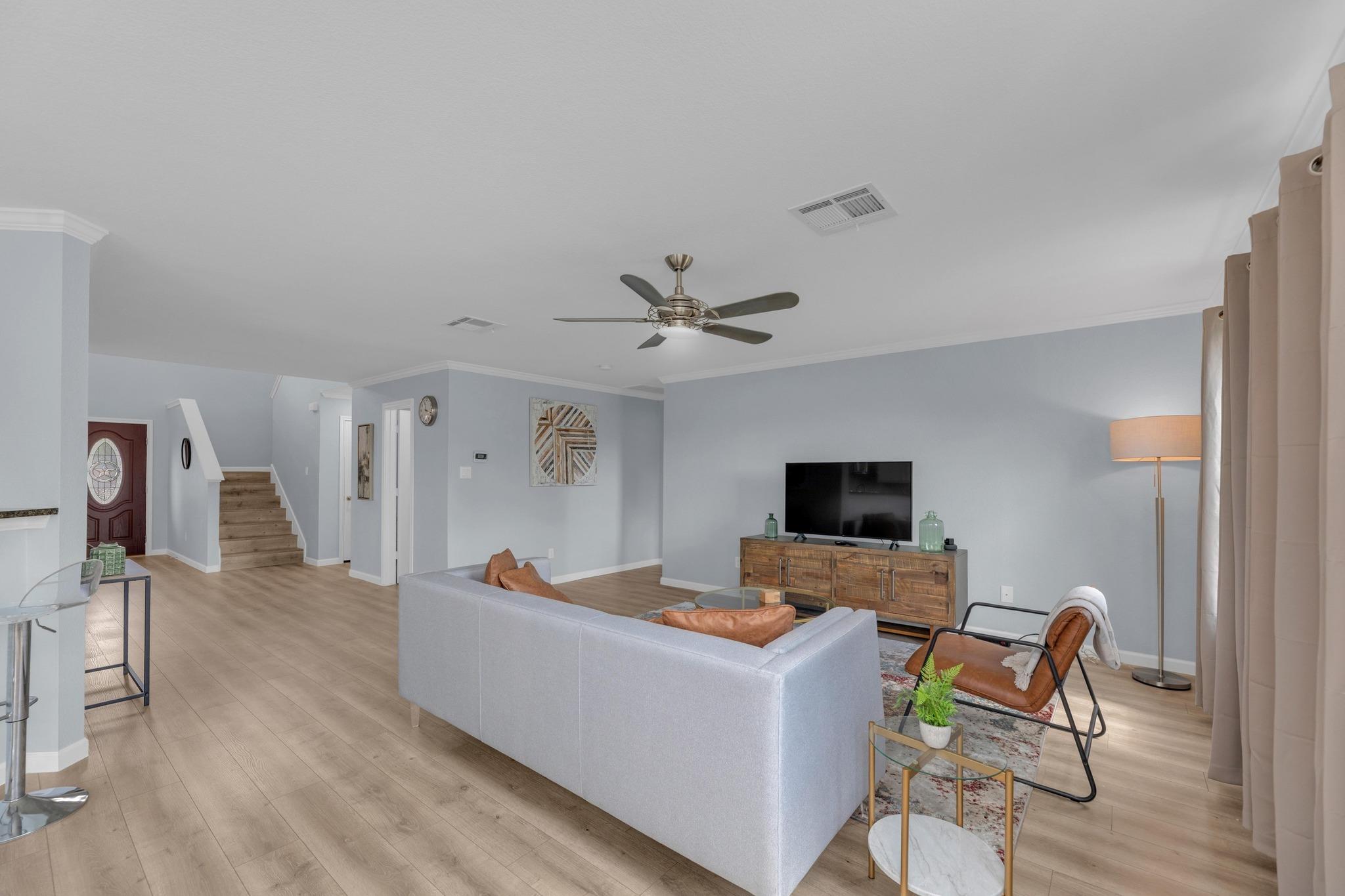 222 Herrera Trl, Hutto, TX 78634