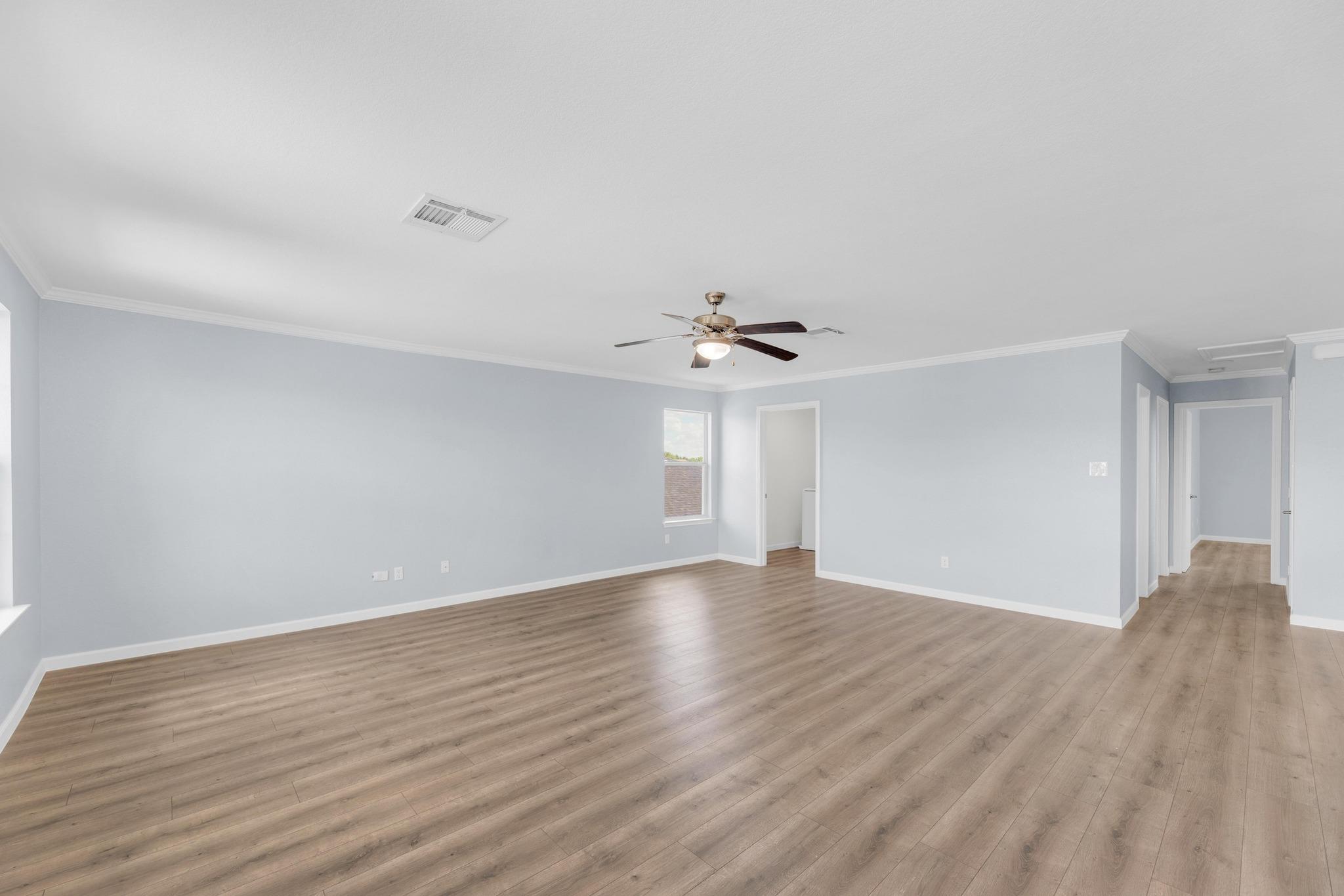 222 Herrera Trl, Hutto, TX 78634