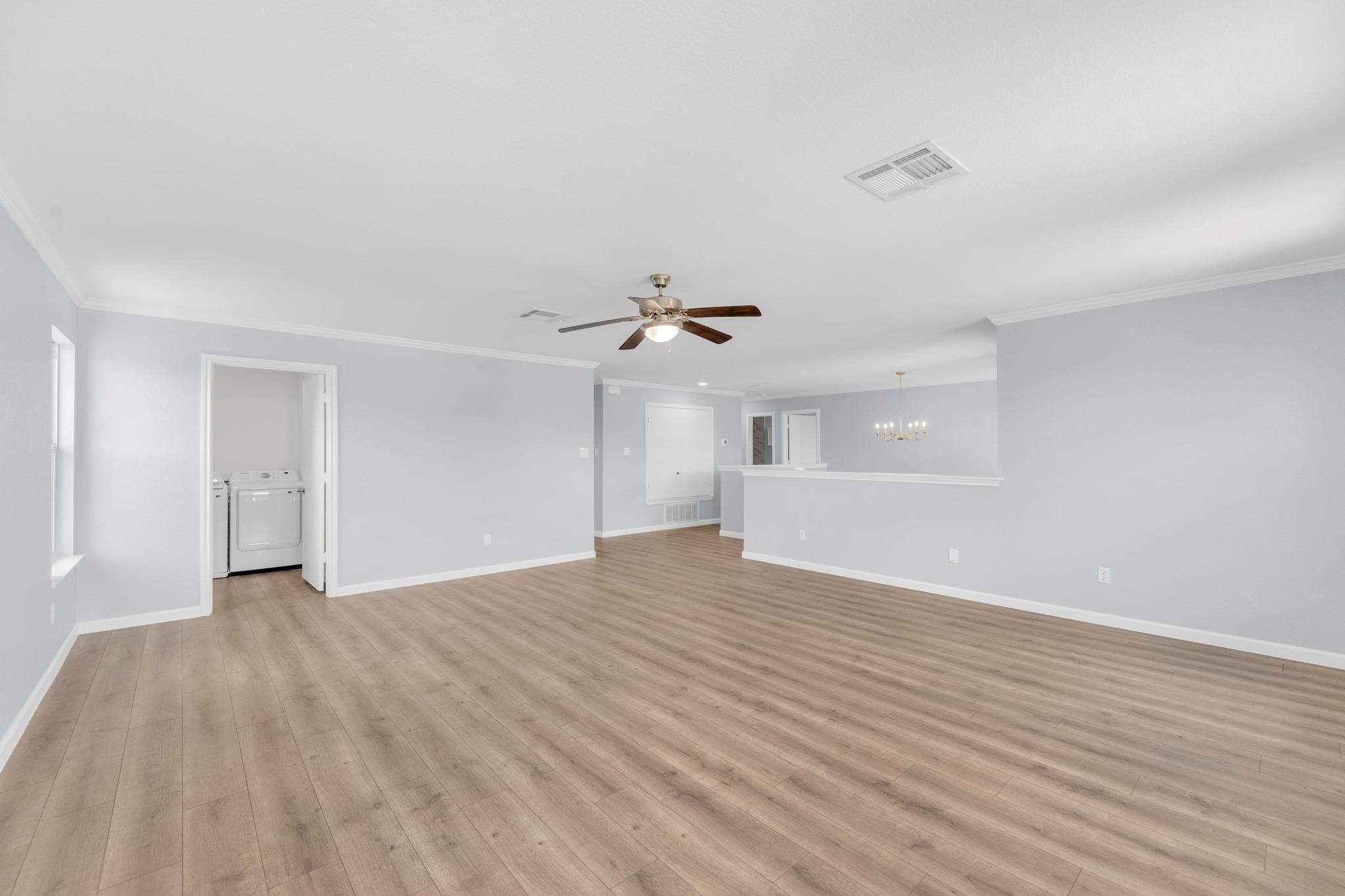 222 Herrera Trl, Hutto, TX 78634