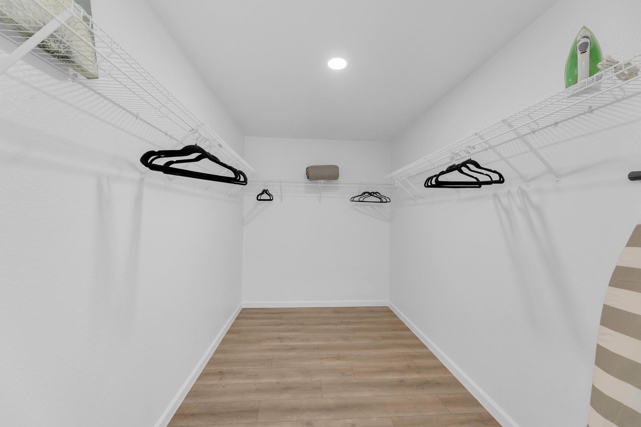 222 Herrera Trl, Hutto, TX 78634