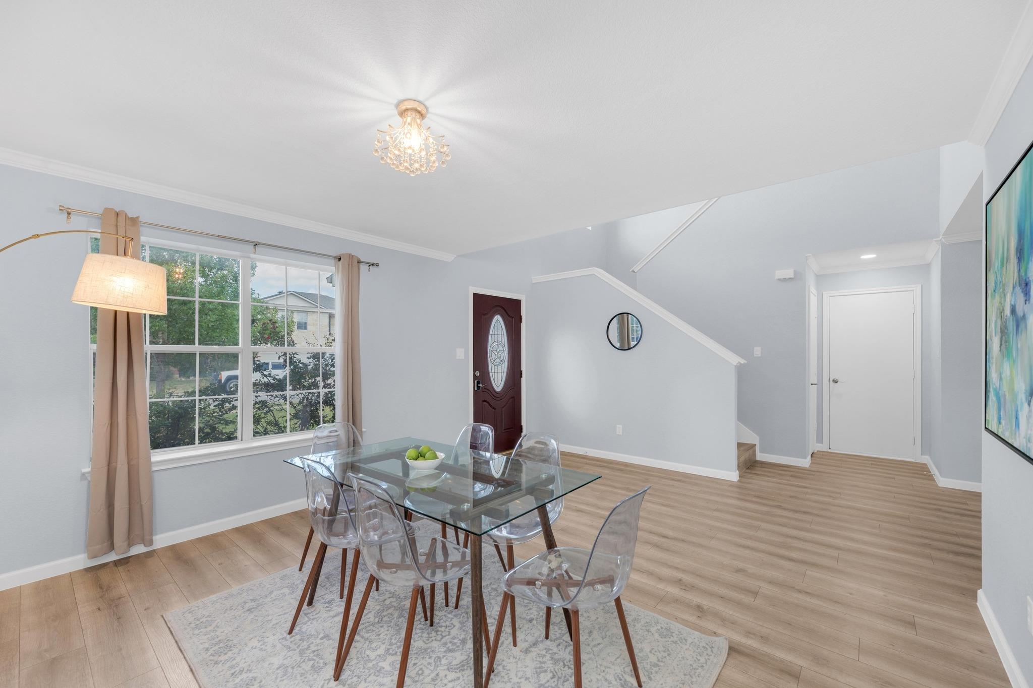 222 Herrera Trl, Hutto, TX 78634