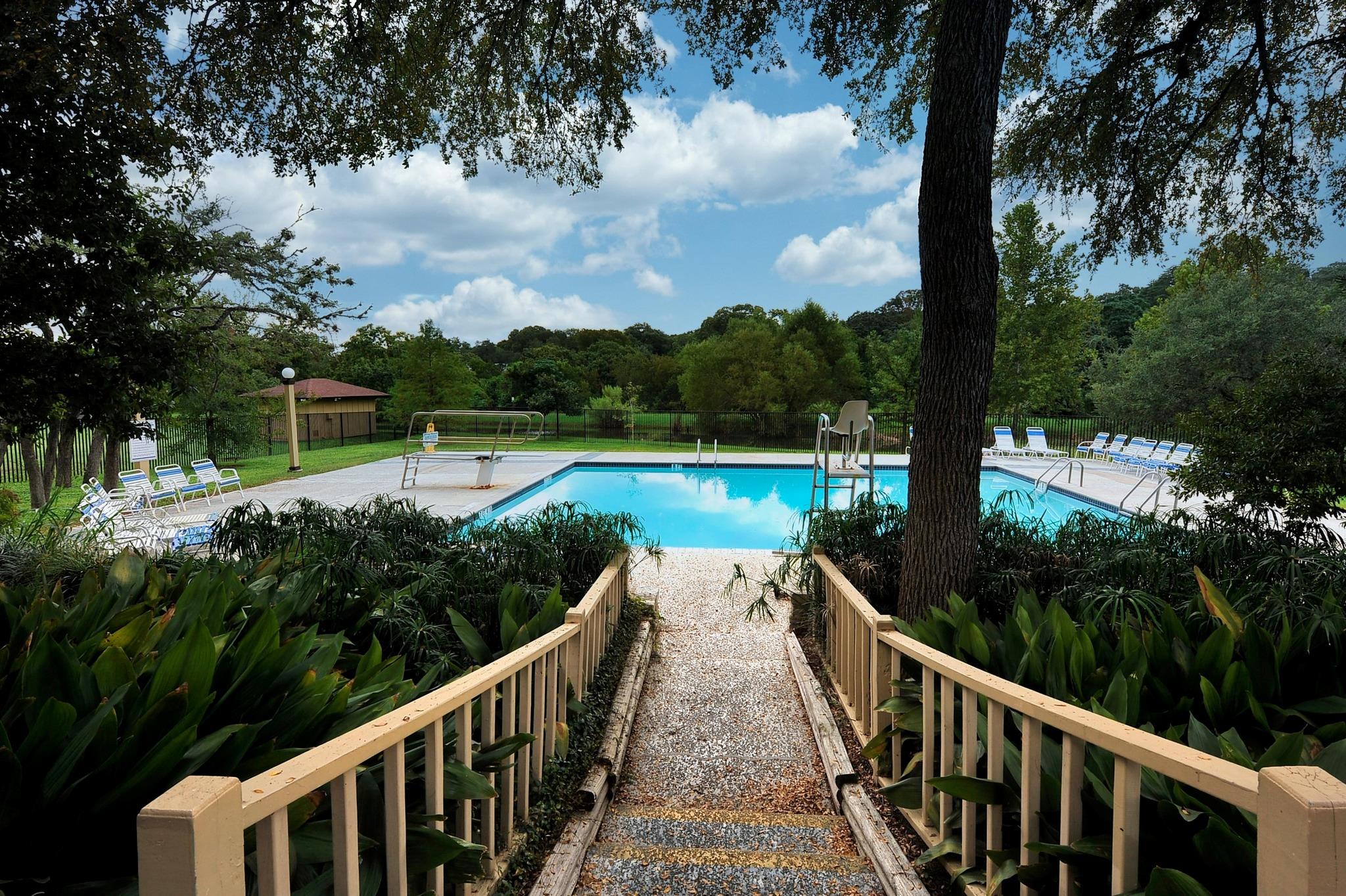 5000 Mission Oaks Blvd # 47, Austin, TX 78735