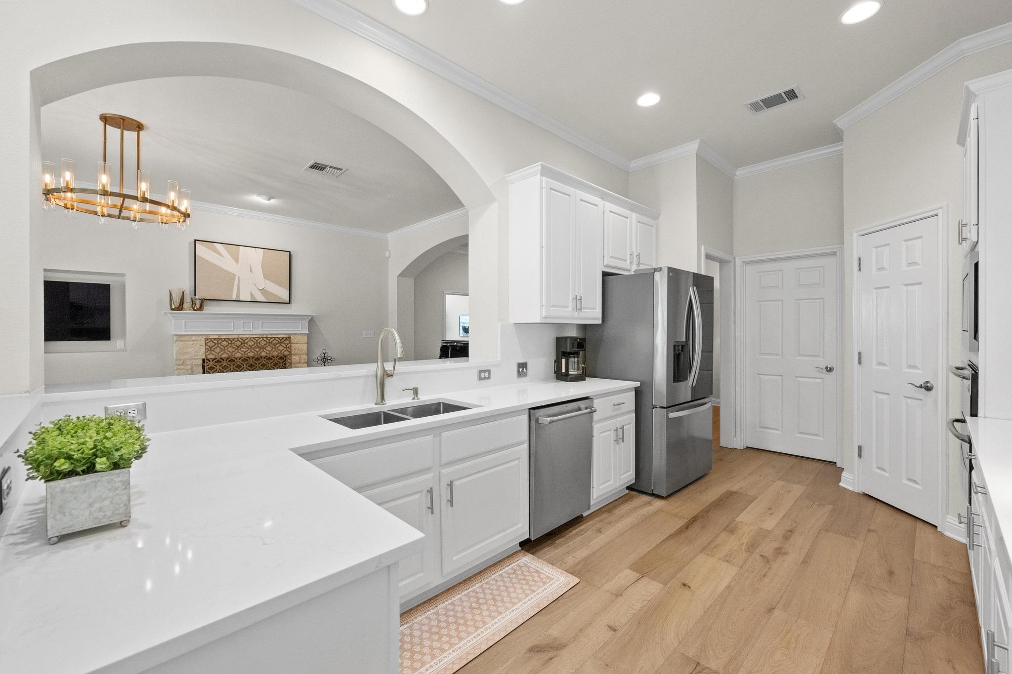 5000 Mission Oaks Blvd # 47, Austin, TX 78735