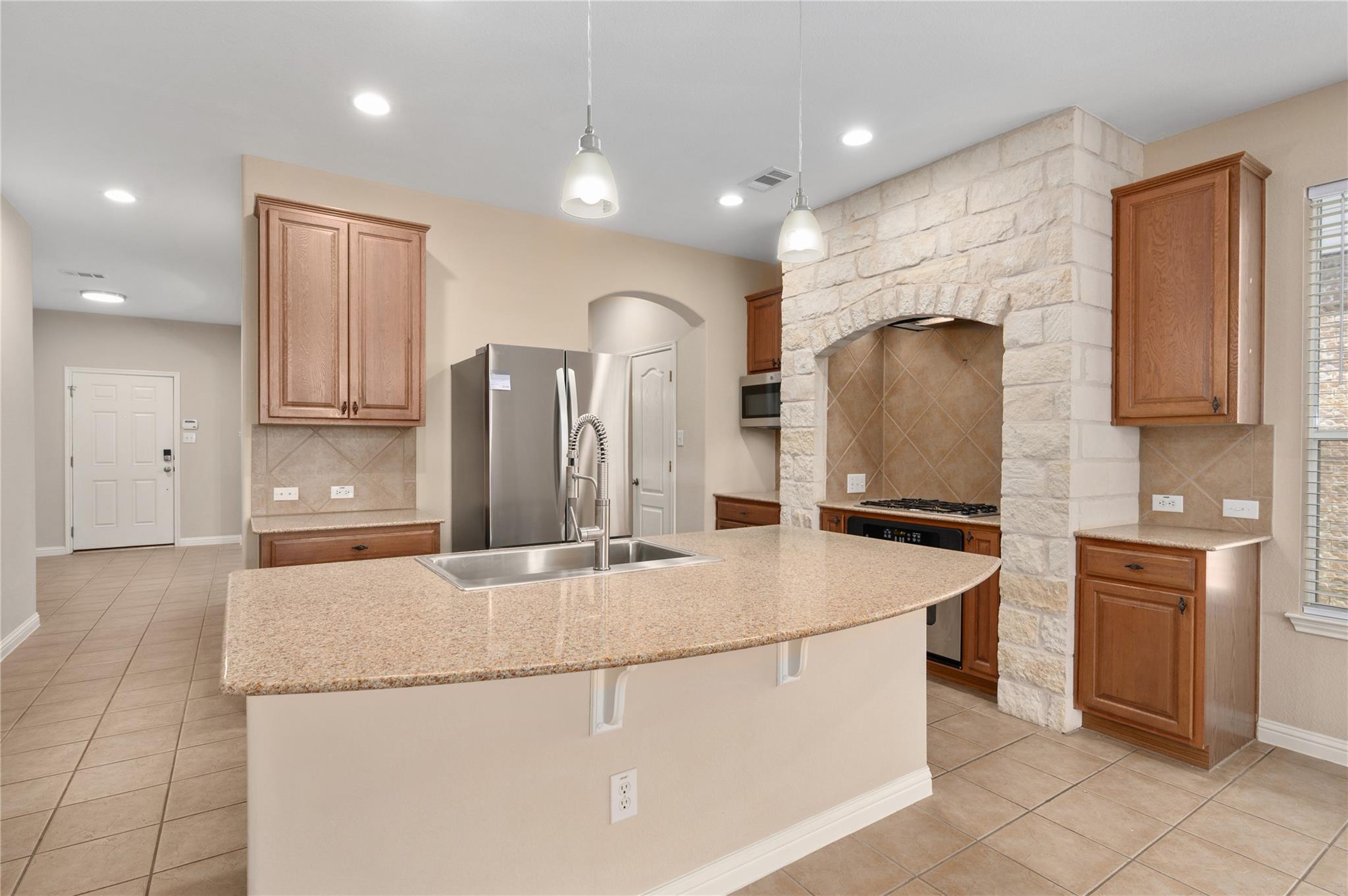 203 Arrowhead Trl, Cedar Park, TX 78613