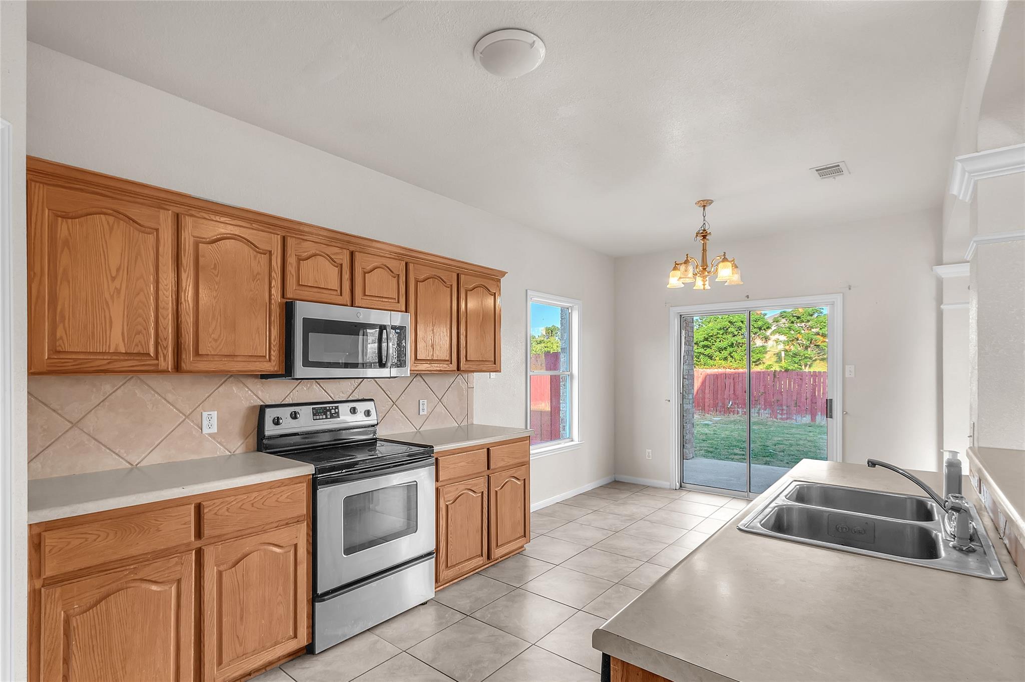 919 Mustang Trl, Harker Heights, TX 76548