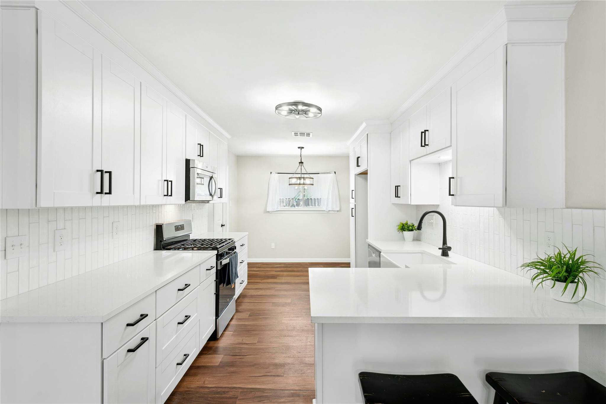 12904 Garfield Ln, Austin, TX 78727