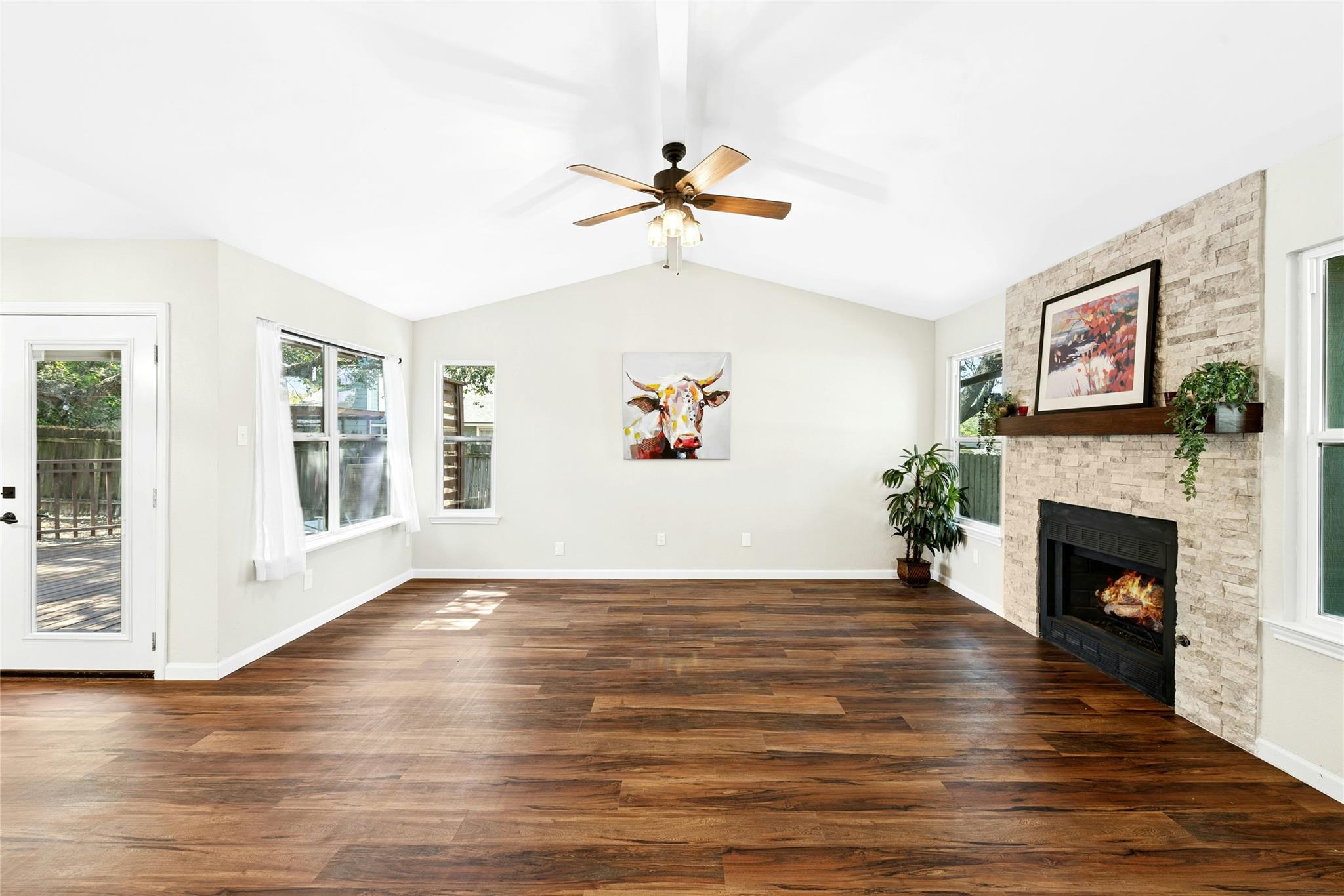 12904 Garfield Ln, Austin, TX 78727