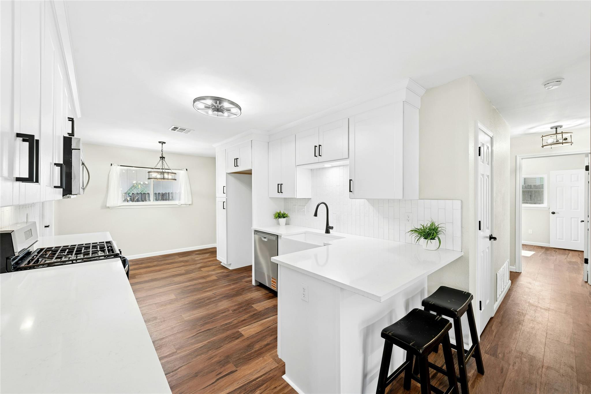 12904 Garfield Ln, Austin, TX 78727