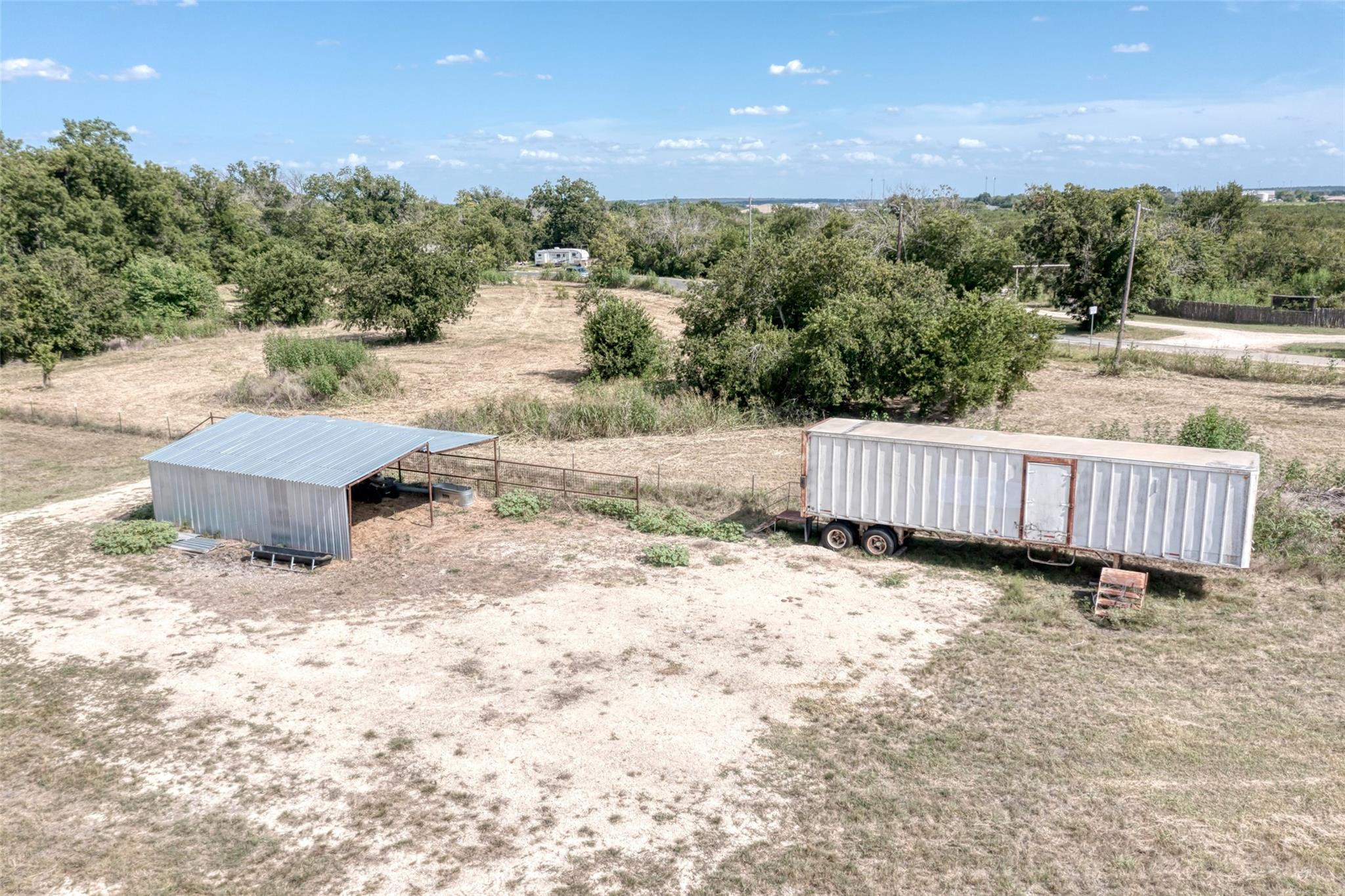 310 W Main St, Florence, TX 76527