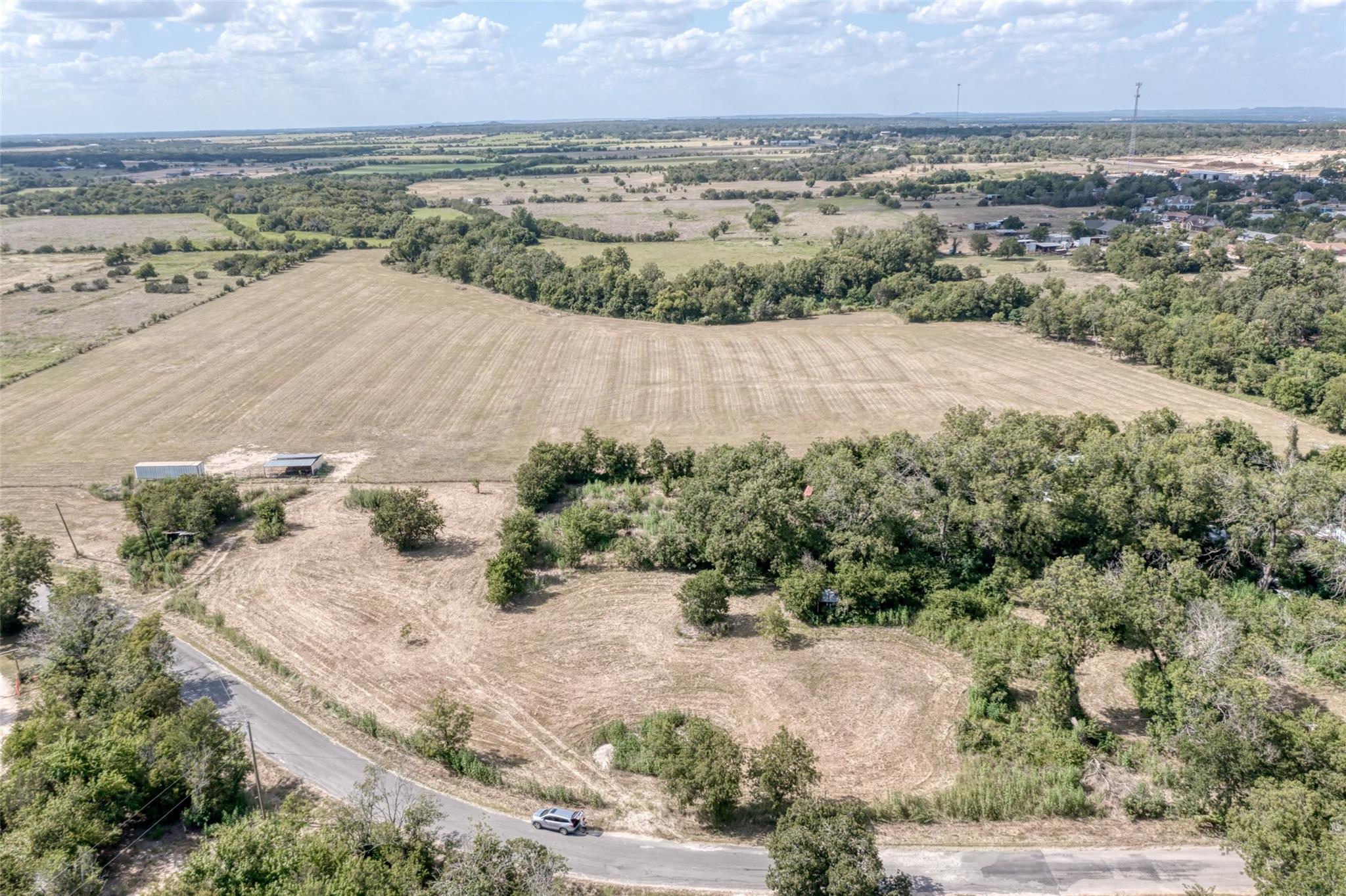 310 W Main St, Florence, TX 76527