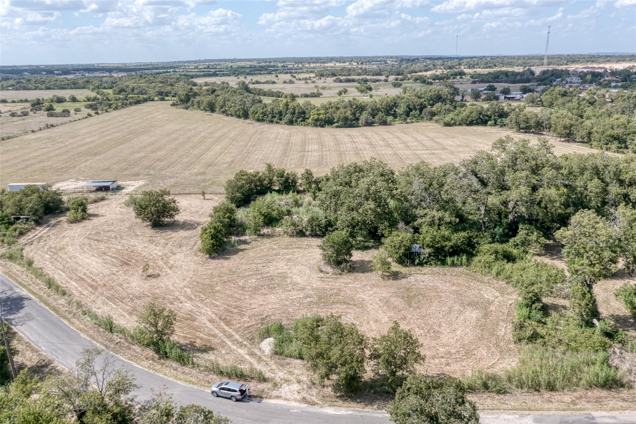 310 W Main St, Florence, TX 76527