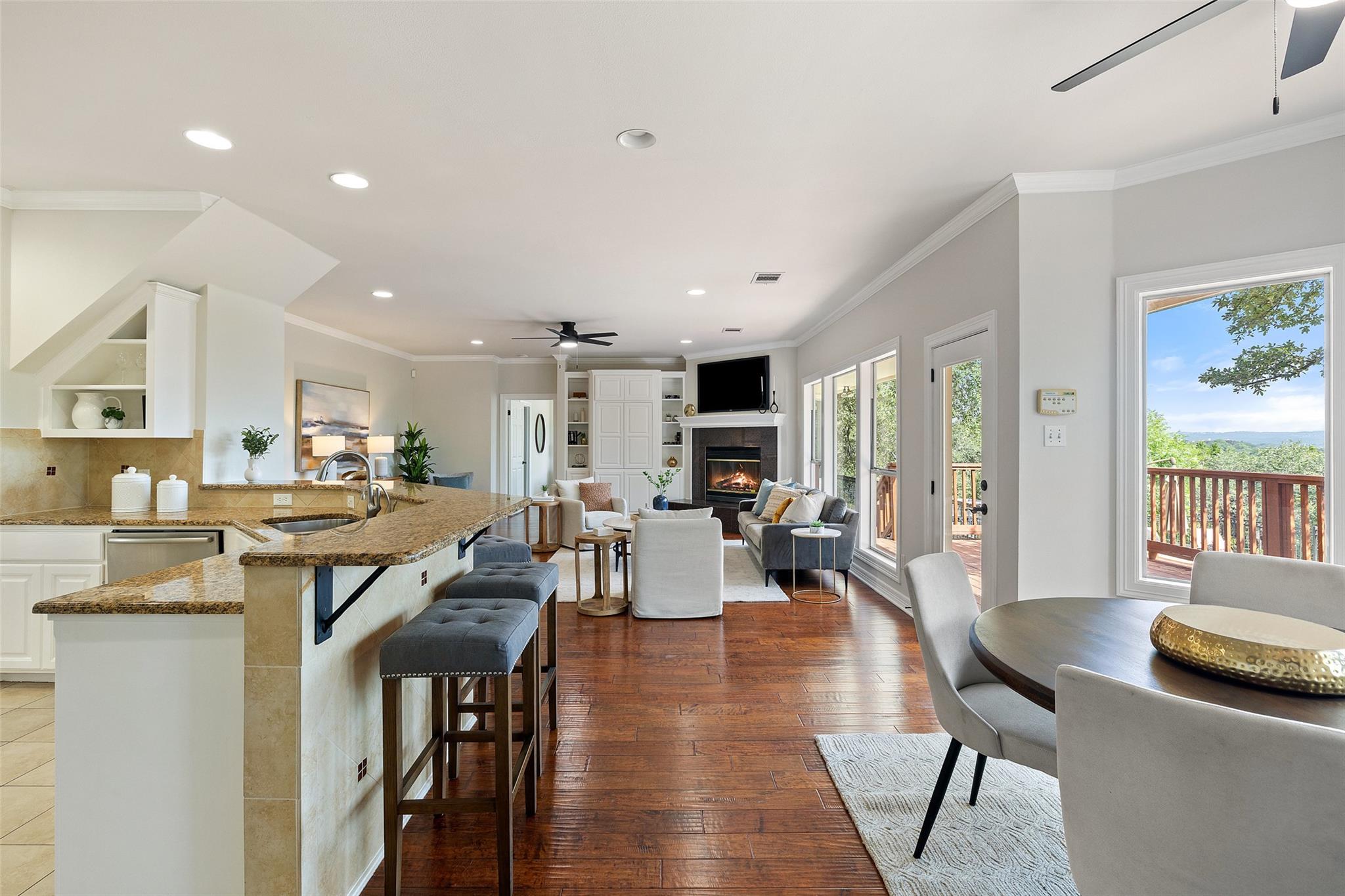 604 N River Hills Rd, Austin, TX 78733