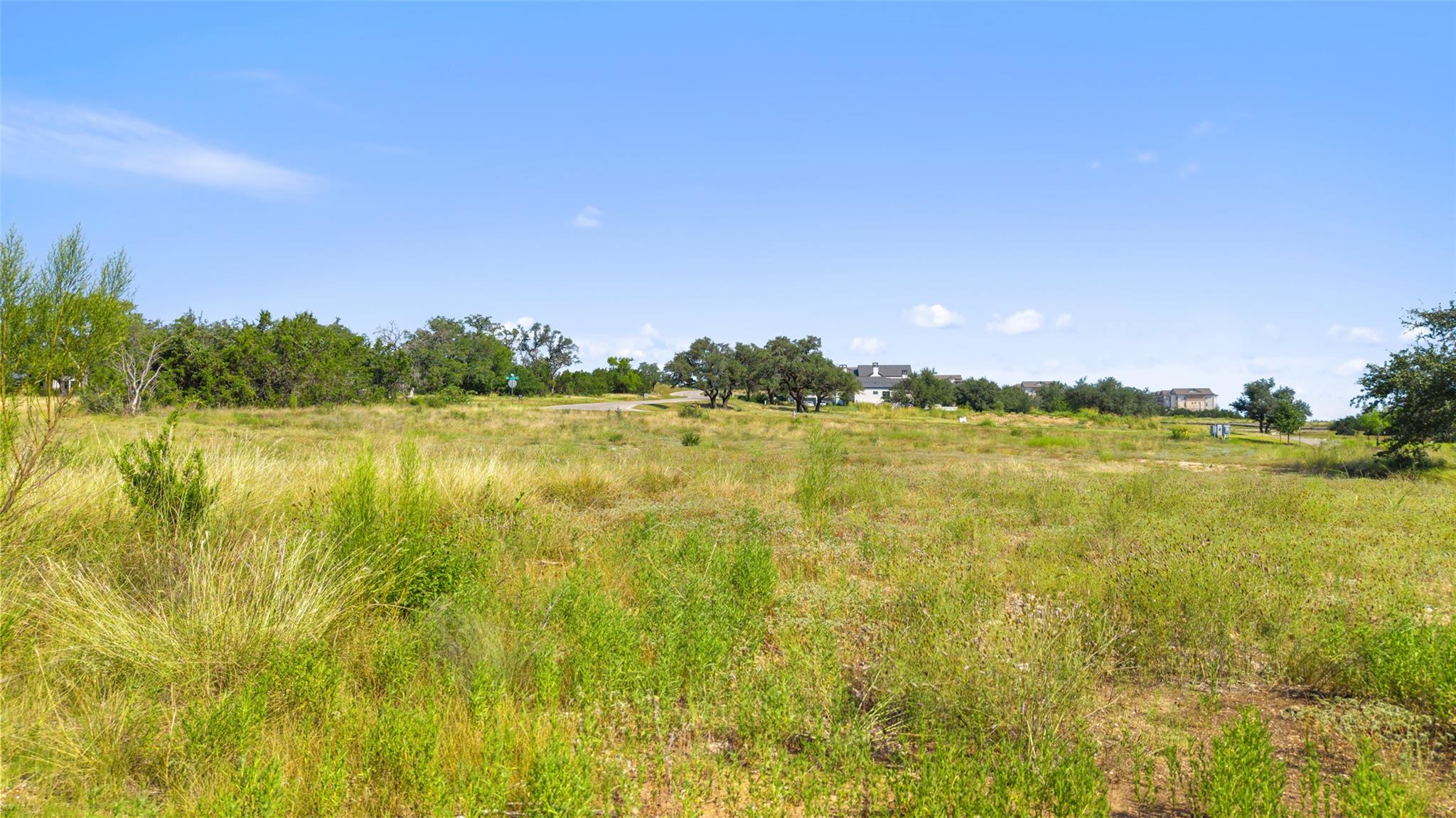 5913 Madrone Tree Ln, Austin, TX 78738