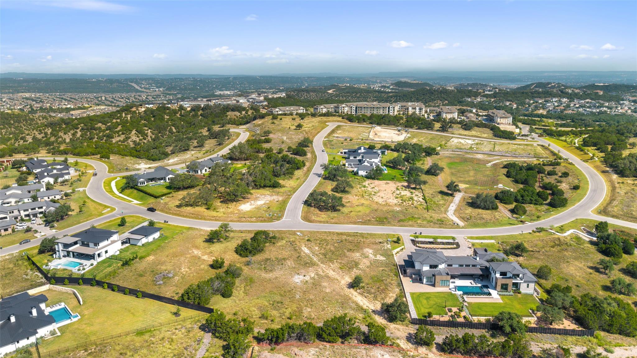 5913 Madrone Tree Ln, Austin, TX 78738