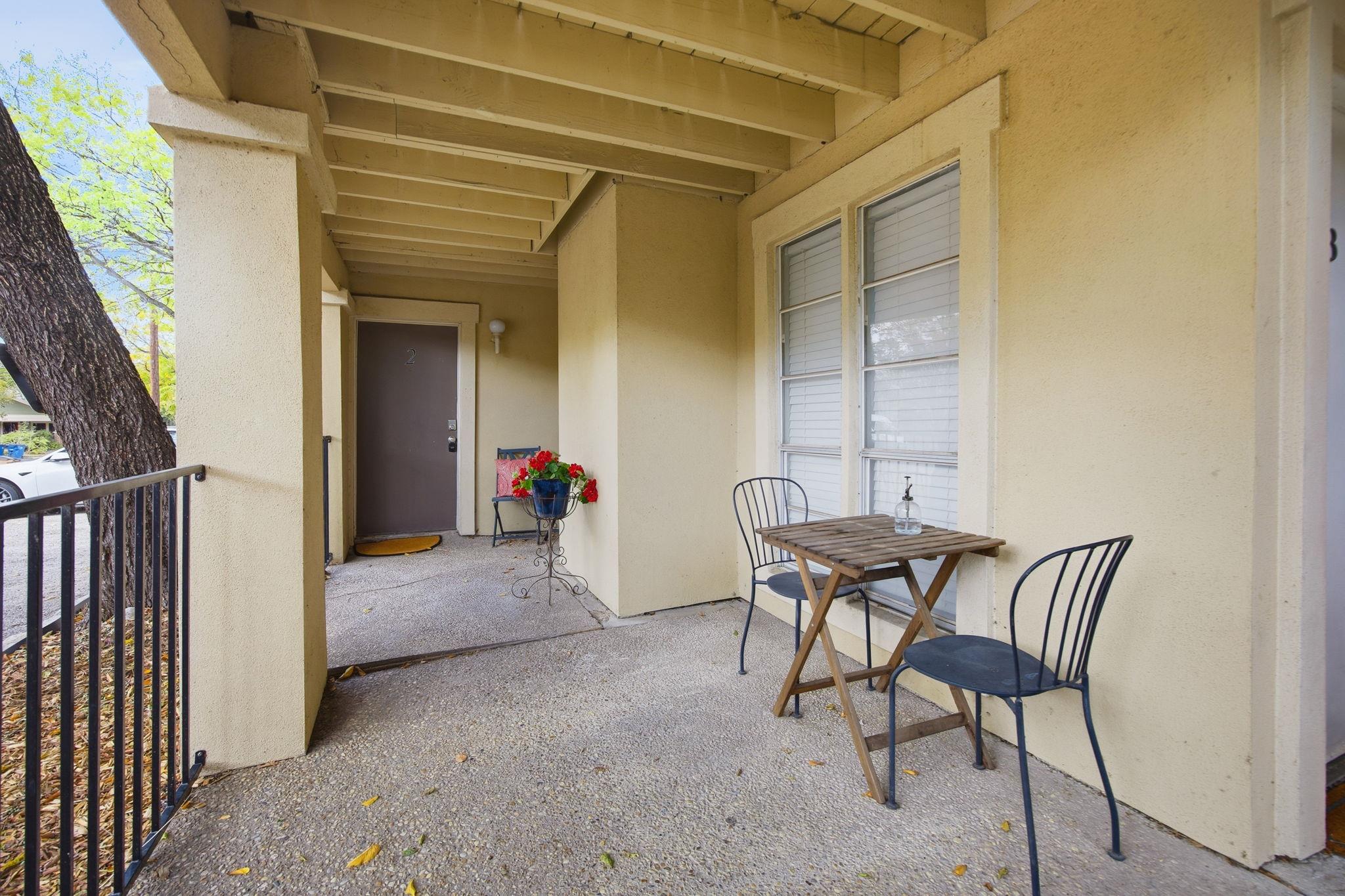 104 W 35th St # 2, Austin, TX 78705