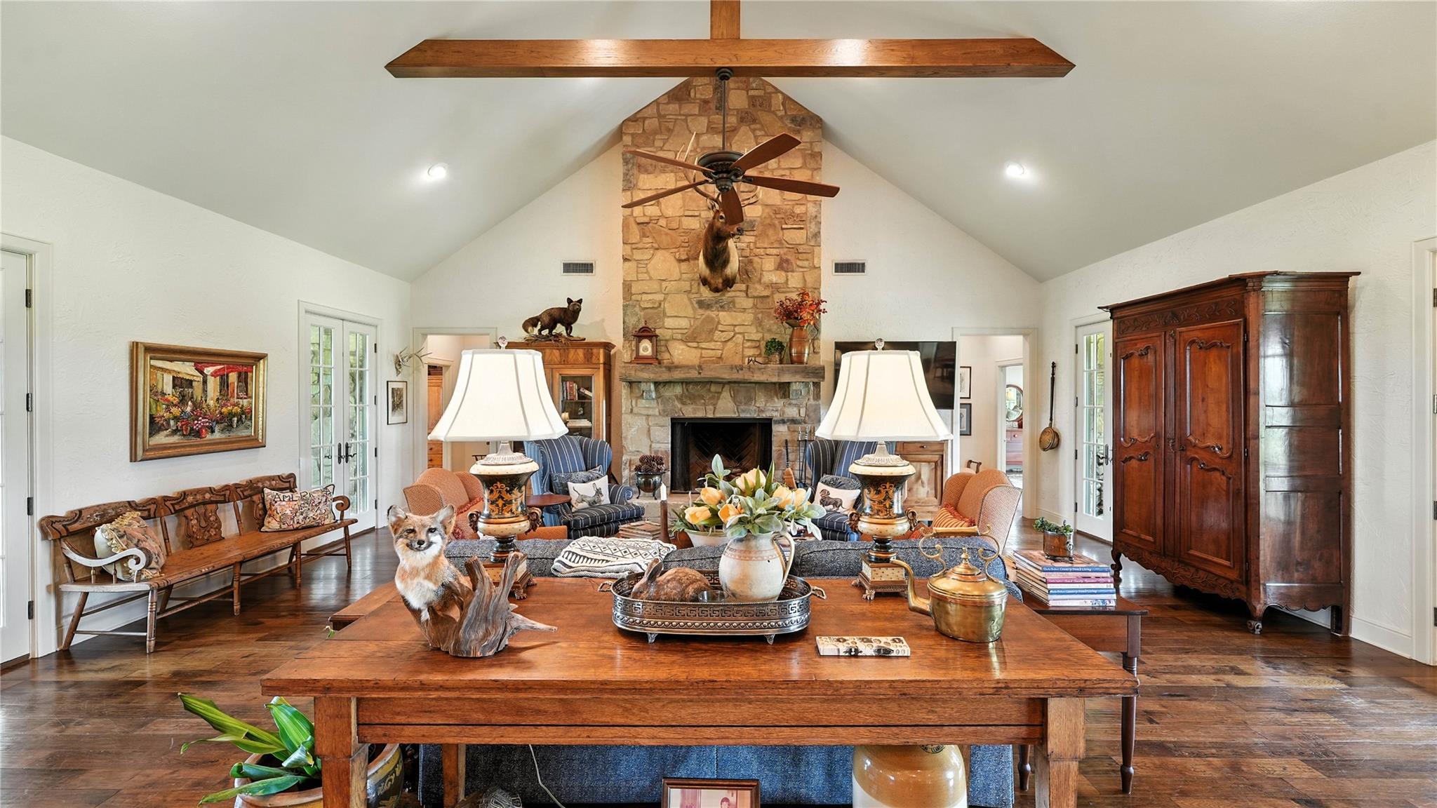 705 Antioch Rd, Paige, TX 78659