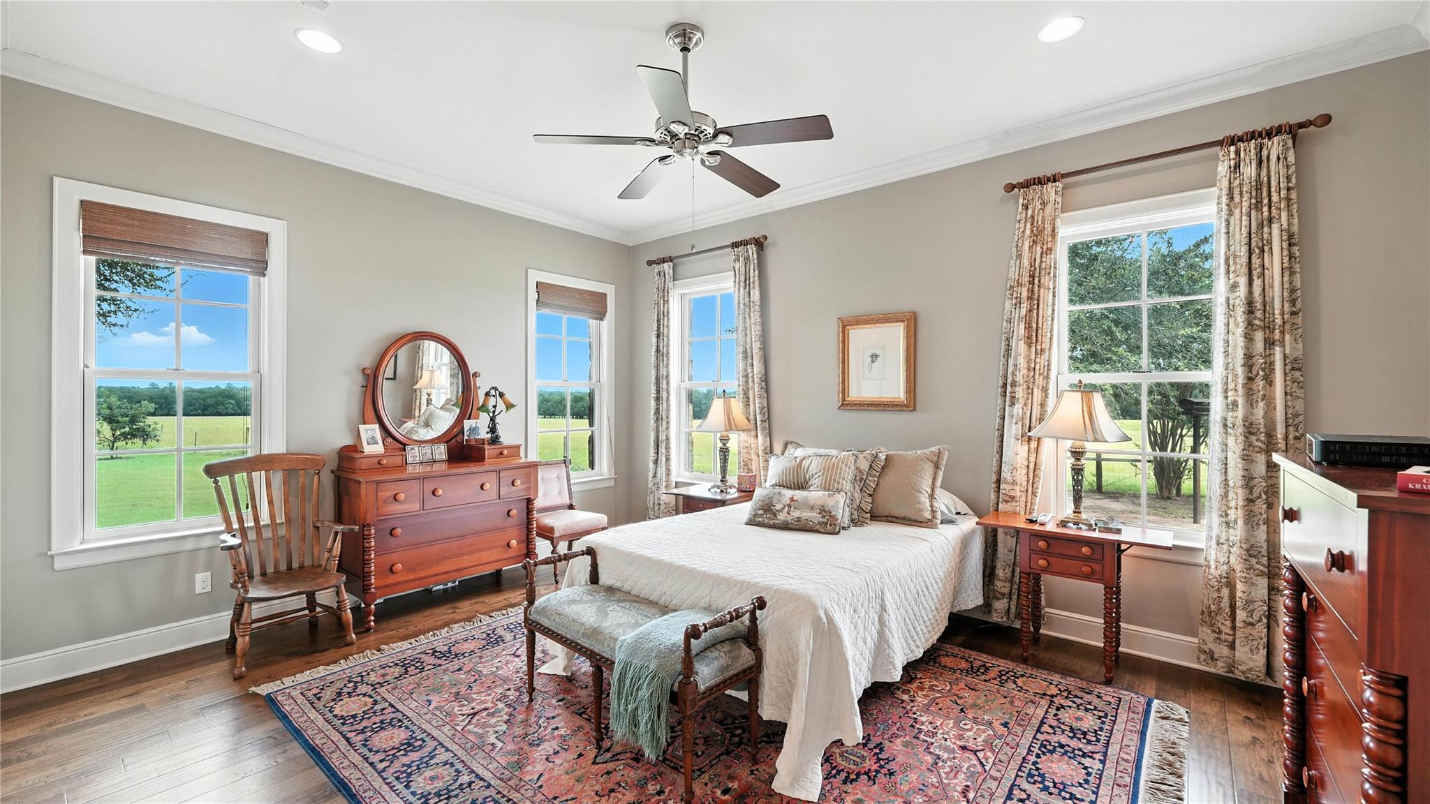 705 Antioch Rd, Paige, TX 78659