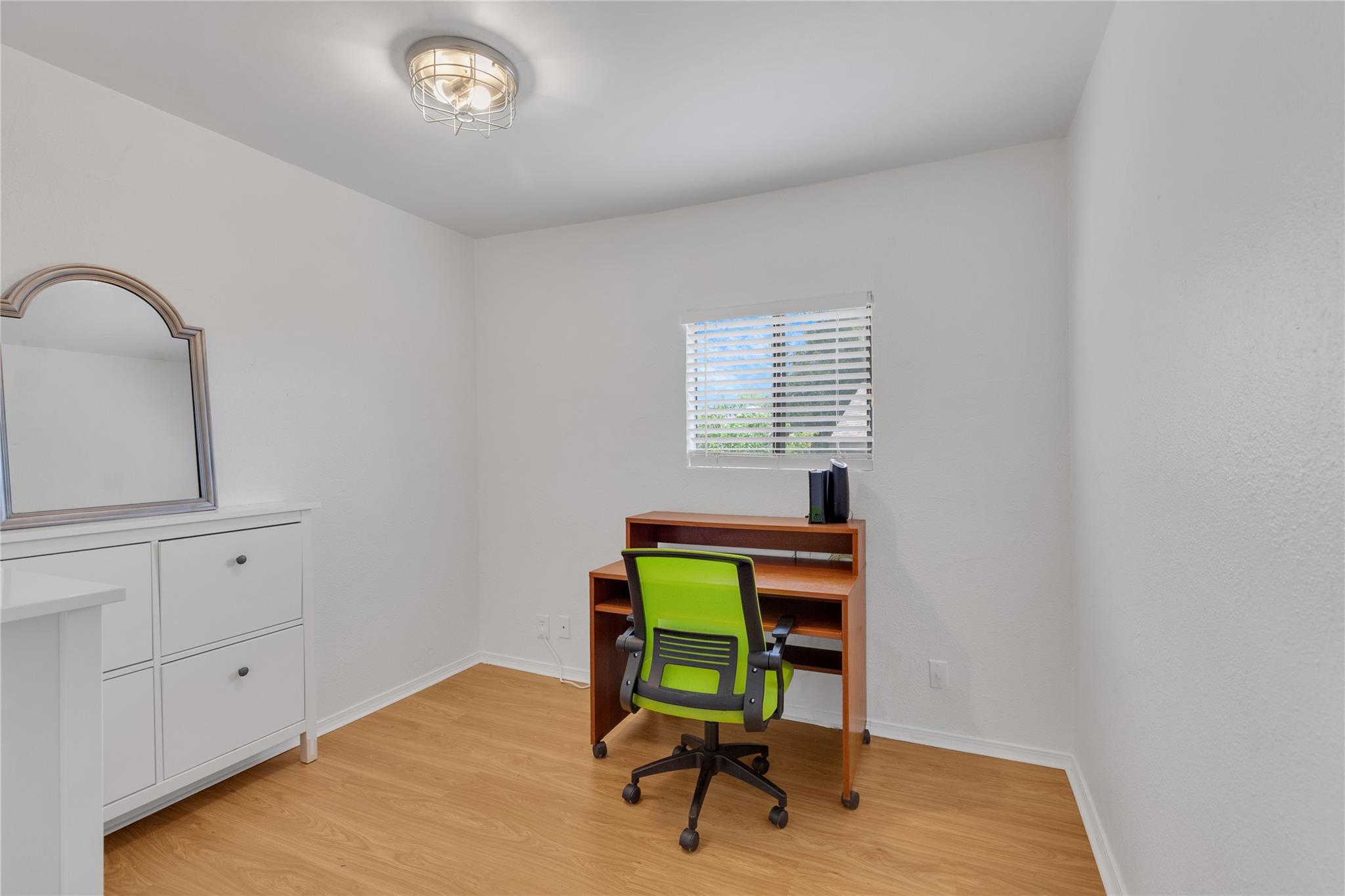 3018 S 1st St # 112, Austin, TX 78704