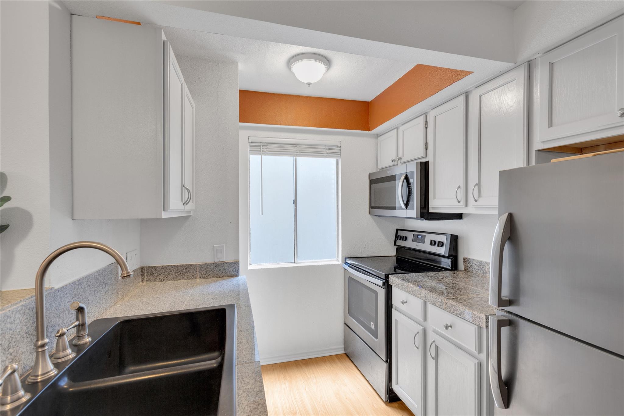 3018 S 1st St # 112, Austin, TX 78704