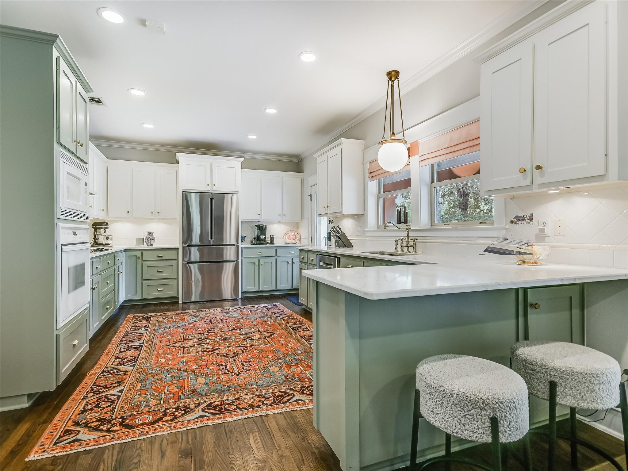 177 Colorado Dr, Cedar Creek, TX 78612