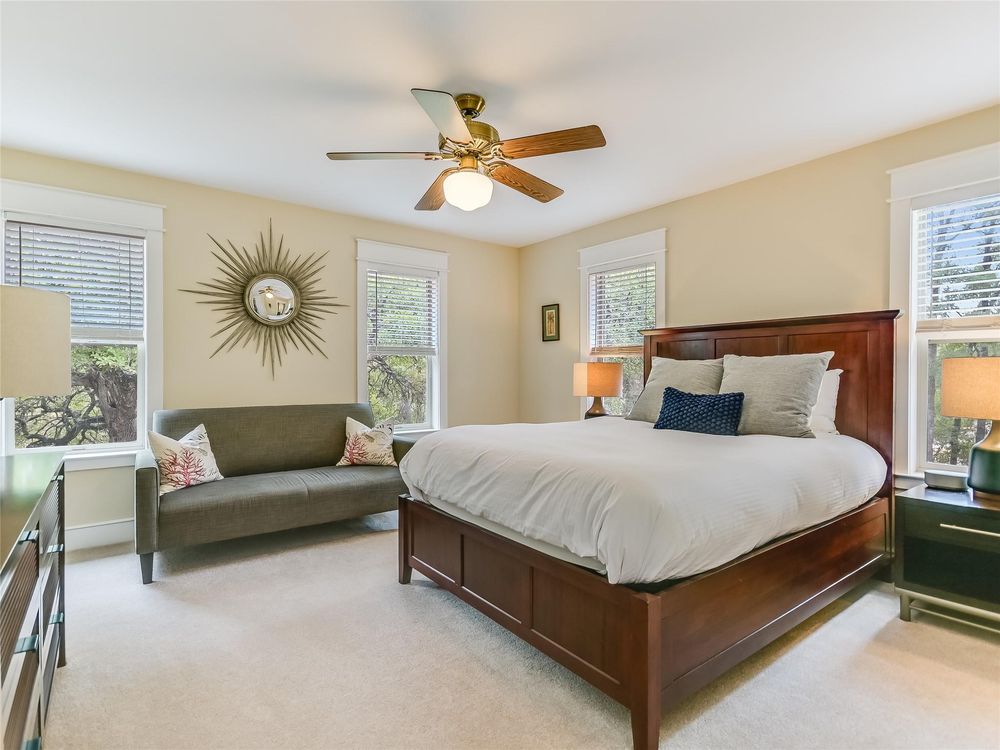 177 Colorado Dr, Cedar Creek, TX 78612