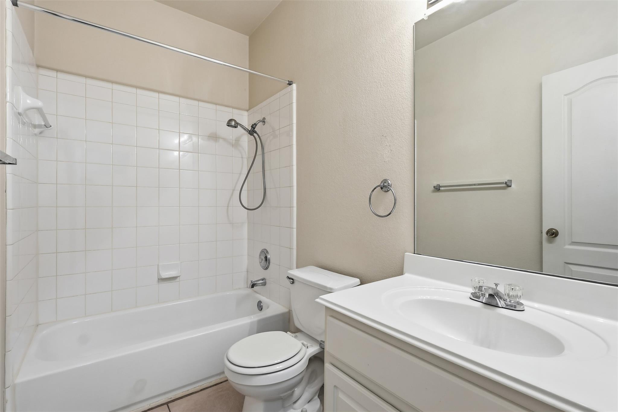 123 Aguilar Dr, Hutto, TX 78634