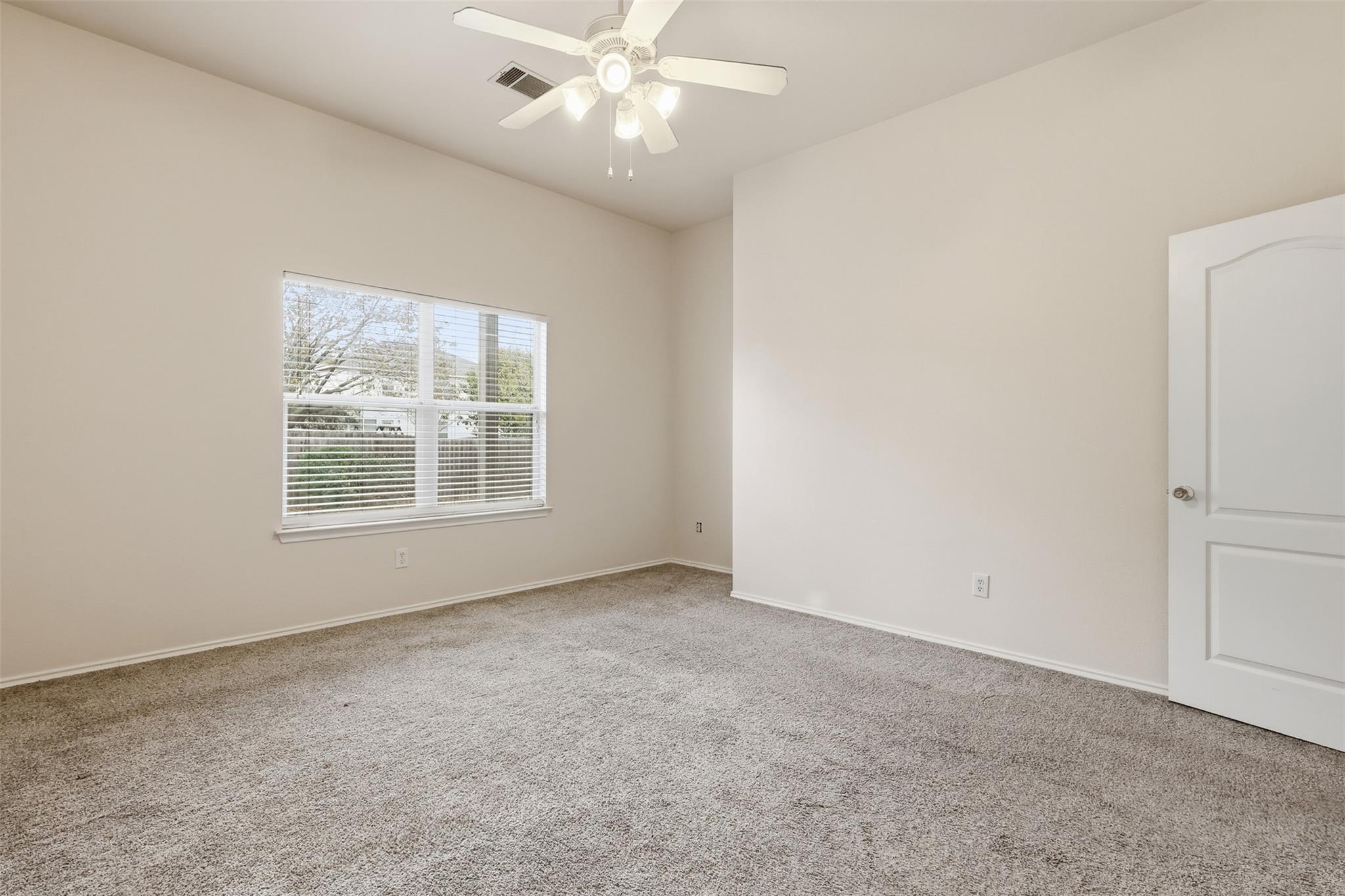 123 Aguilar Dr, Hutto, TX 78634