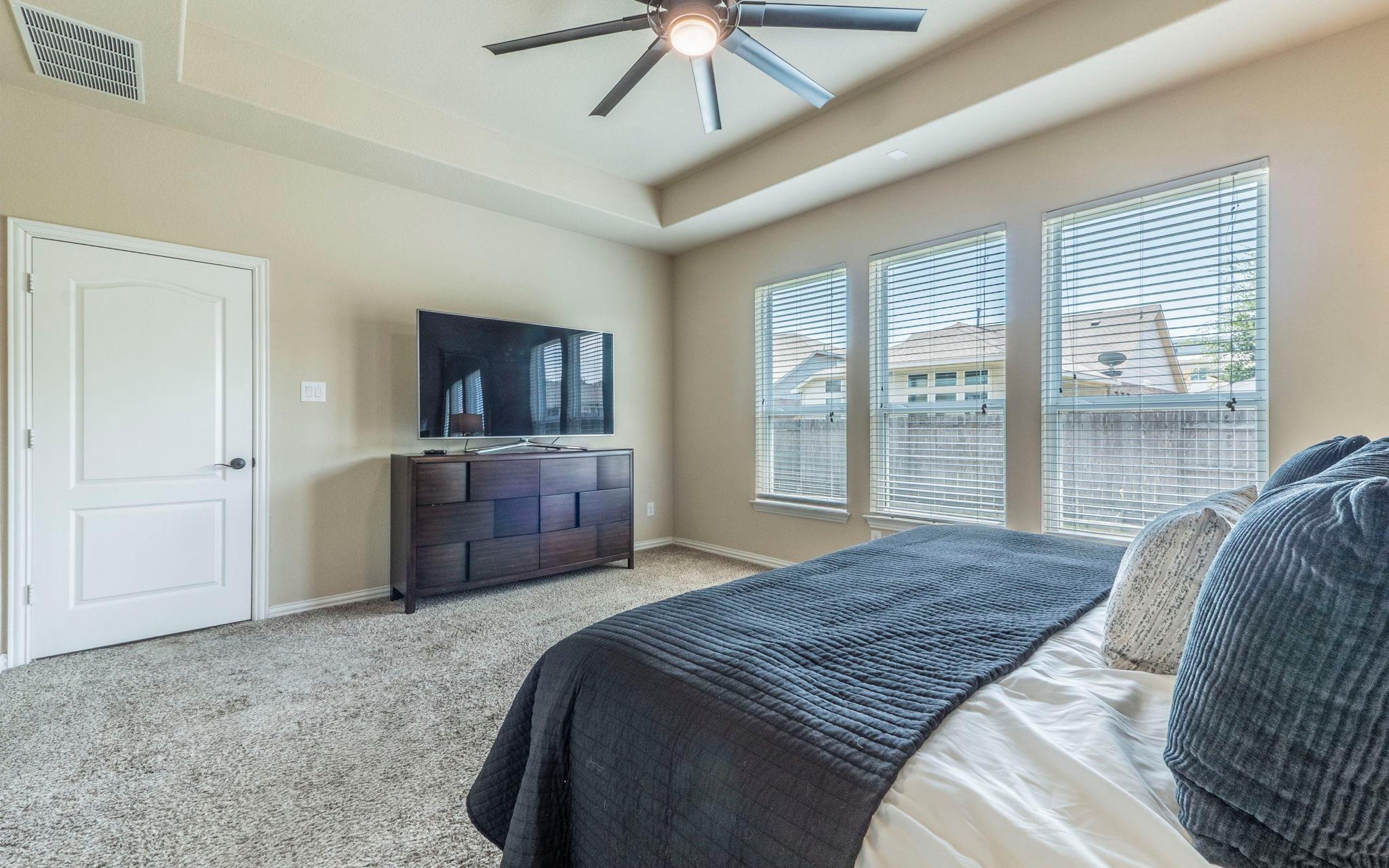 105 Penna Ln, Georgetown, TX 78628