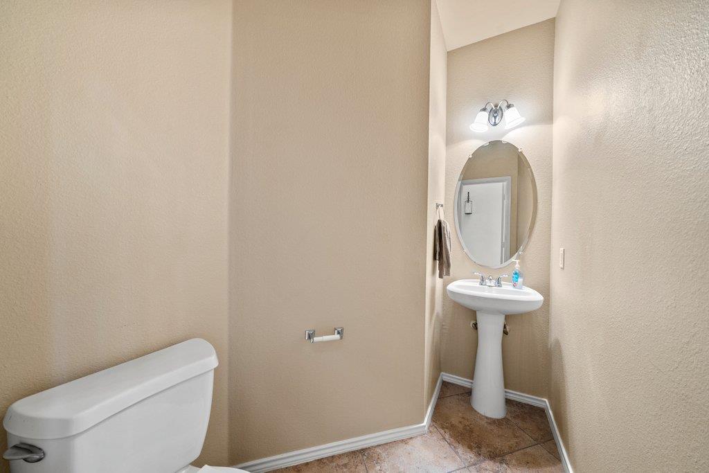 3014 Hidden Mdw, Seguin, TX 78155