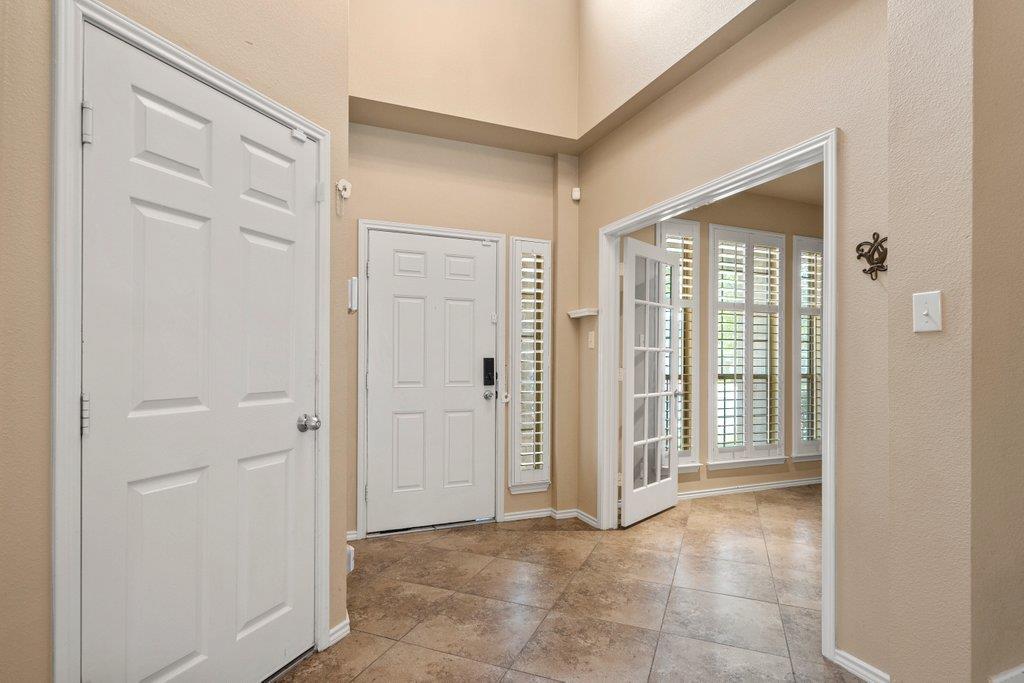 3014 Hidden Mdw, Seguin, TX 78155