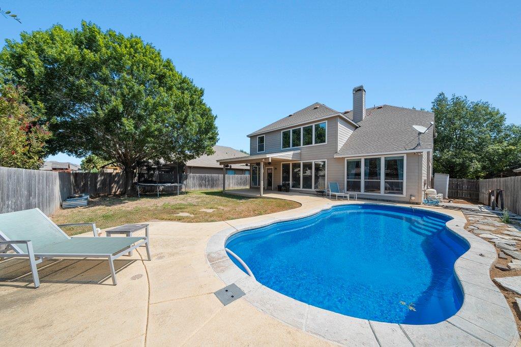 3014 Hidden Mdw, Seguin, TX 78155