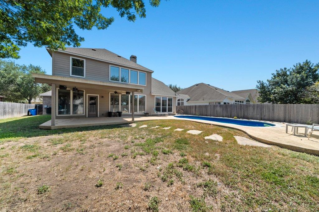 3014 Hidden Mdw, Seguin, TX 78155