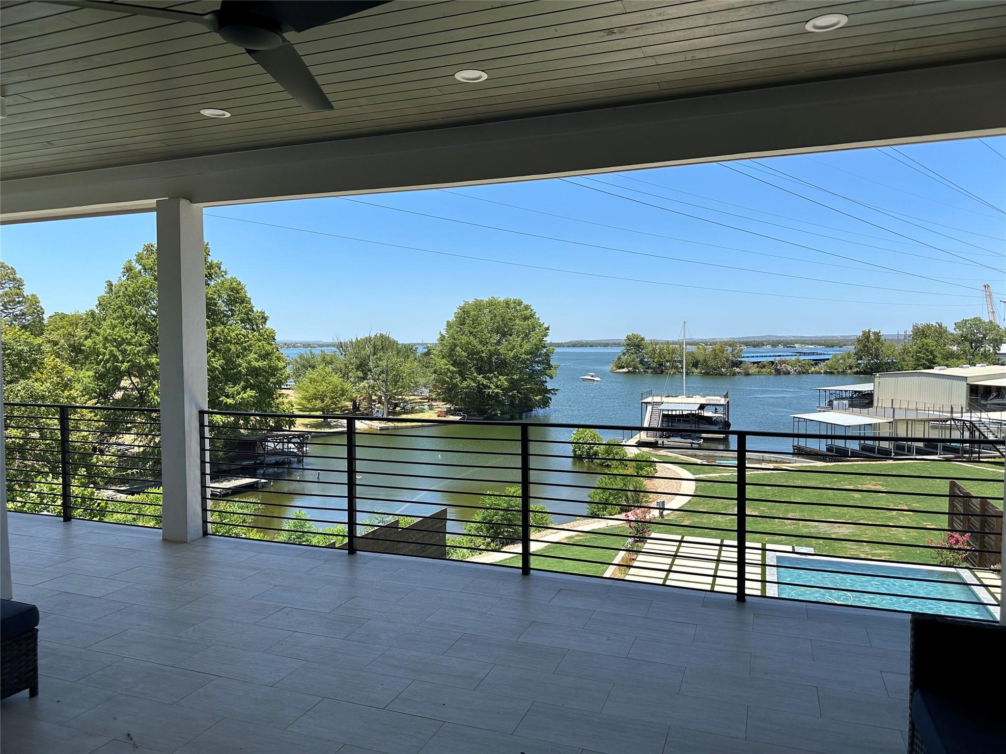 114 Captains Cove, Horseshoe Bay, TX 78657