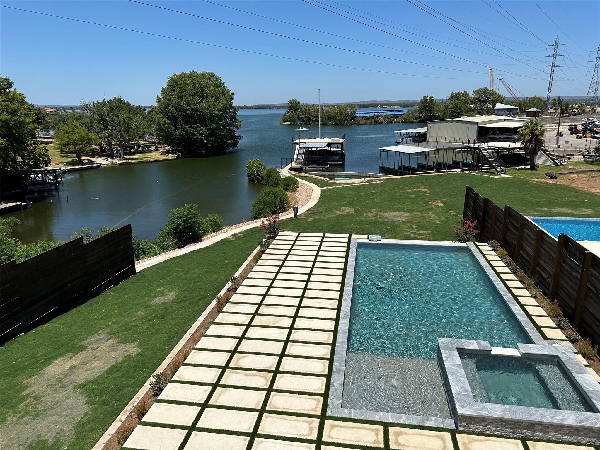 114 Captains Cove, Horseshoe Bay, TX 78657