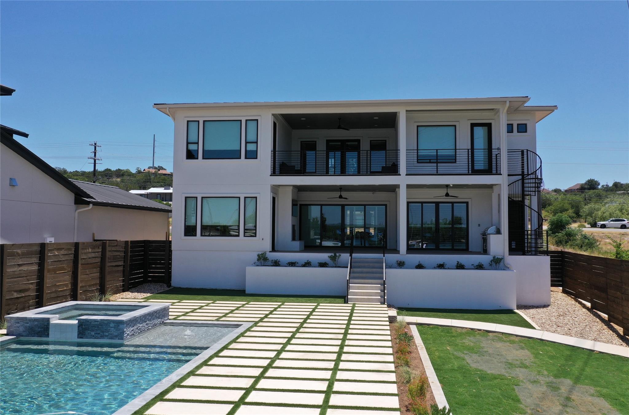 114 Captains Cove, Horseshoe Bay, TX 78657