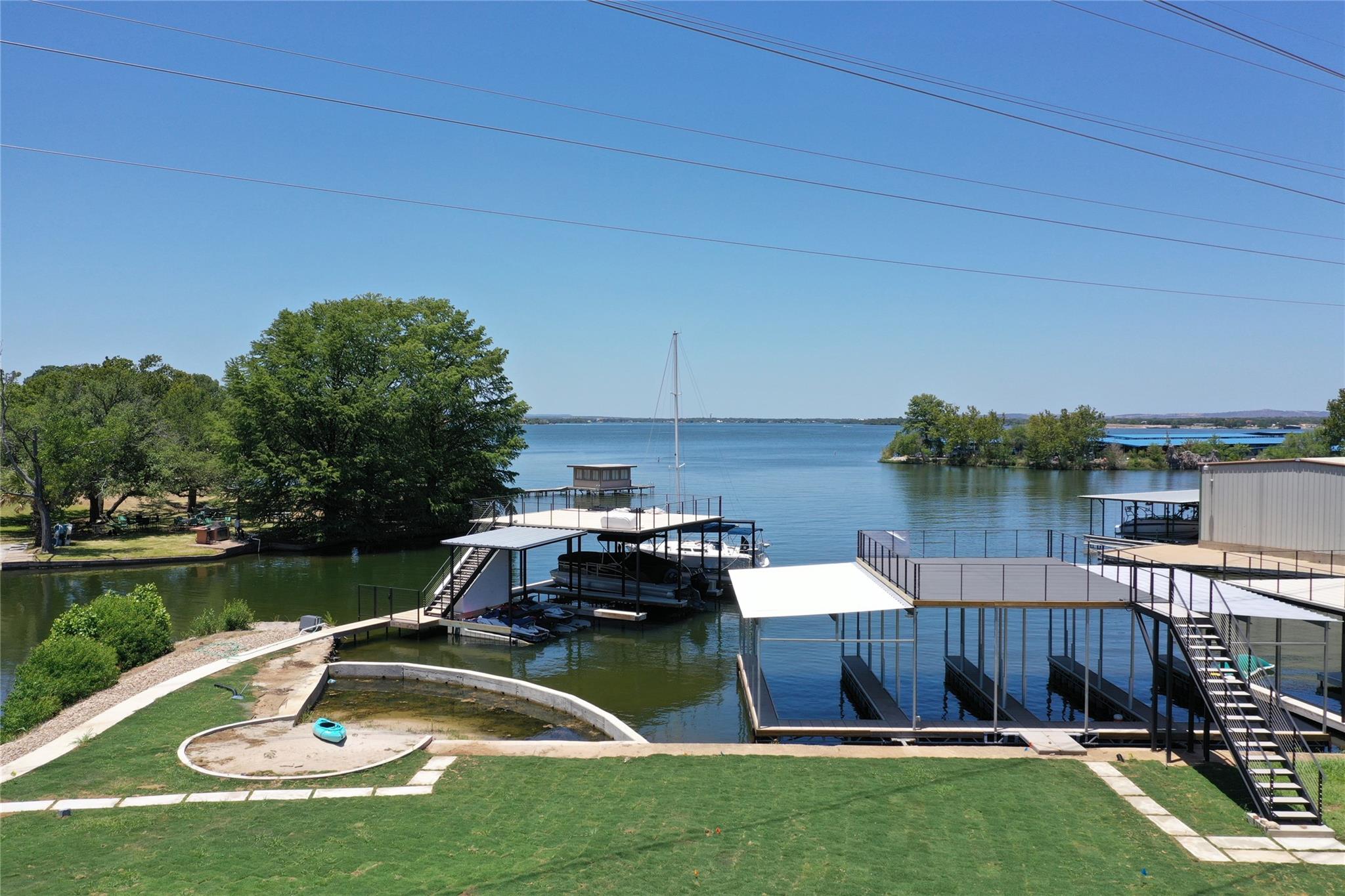 114 Captains Cove, Horseshoe Bay, TX 78657