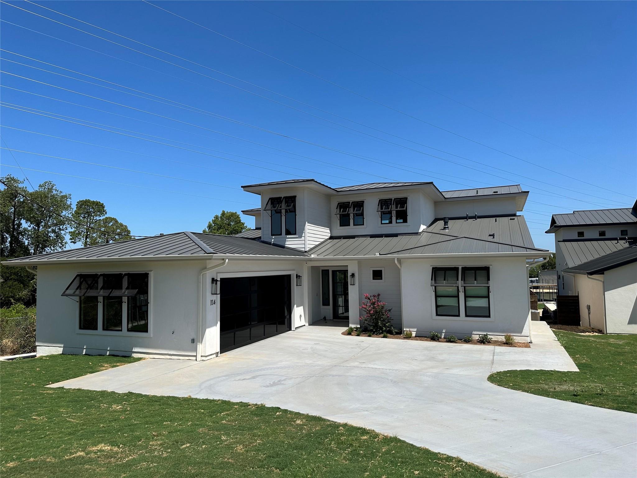 114 Captains Cove, Horseshoe Bay, TX 78657