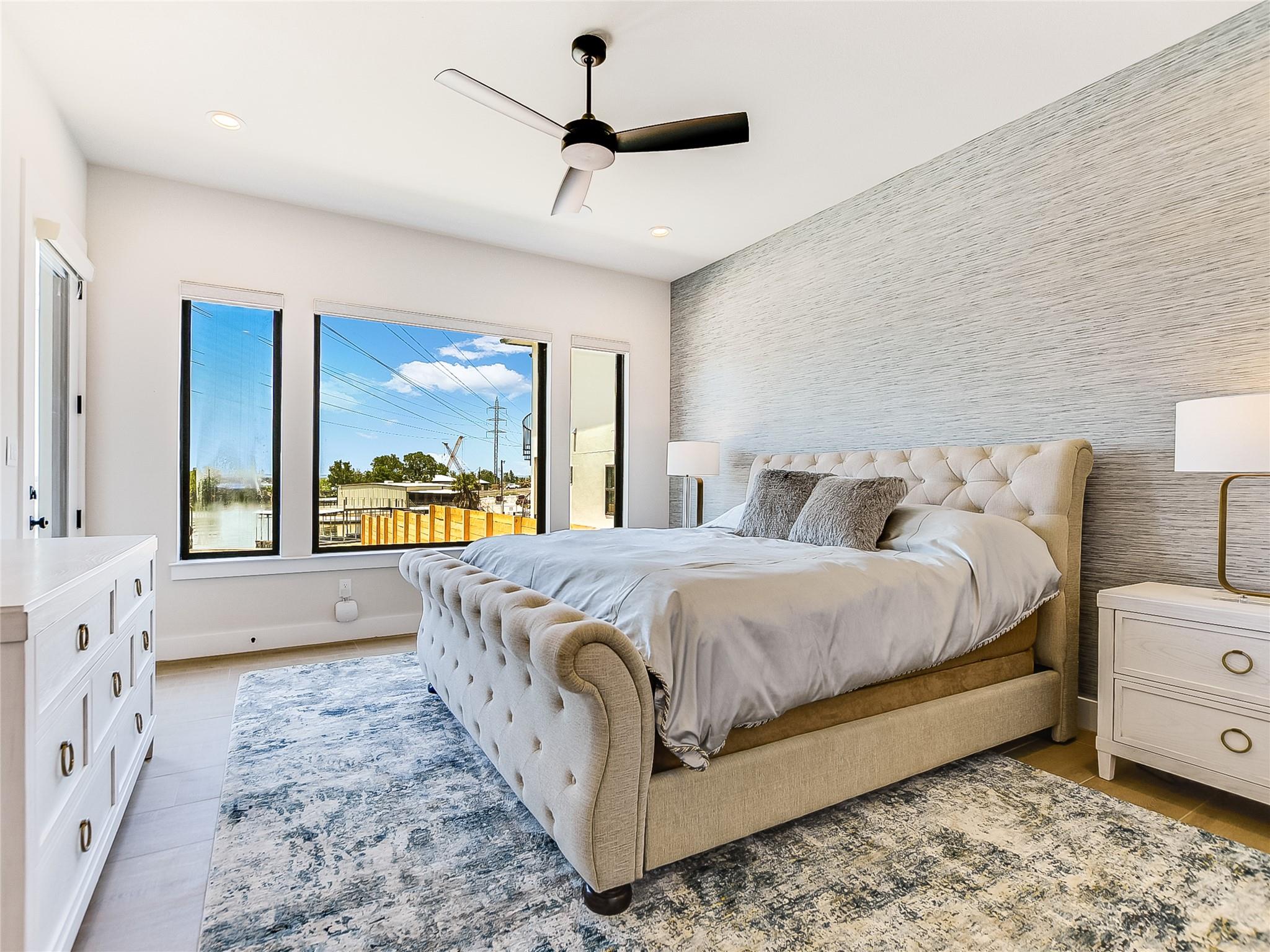 114 Captains Cove, Horseshoe Bay, TX 78657