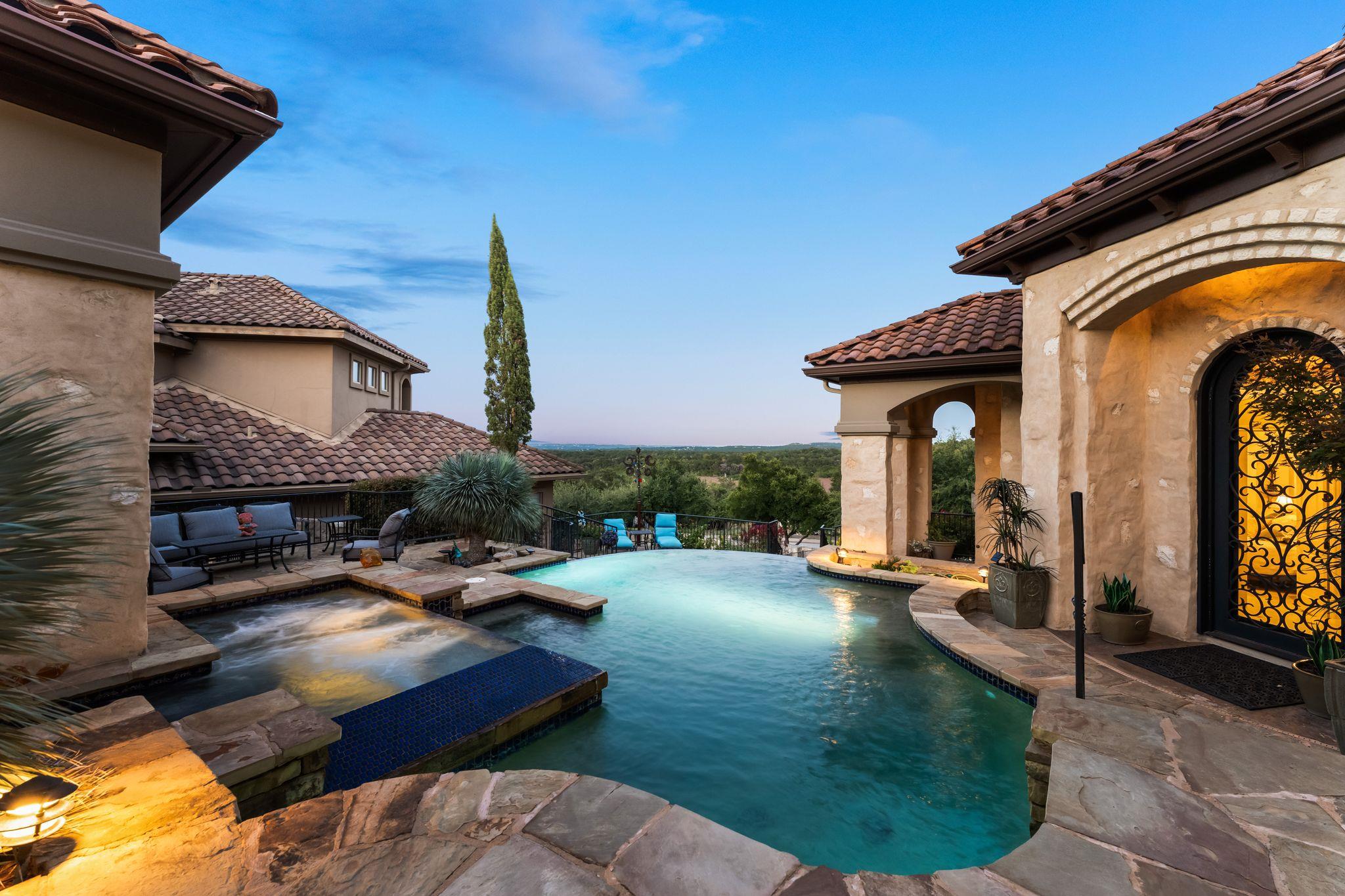 1901 Sea Eagle Vw, Austin, TX 78738