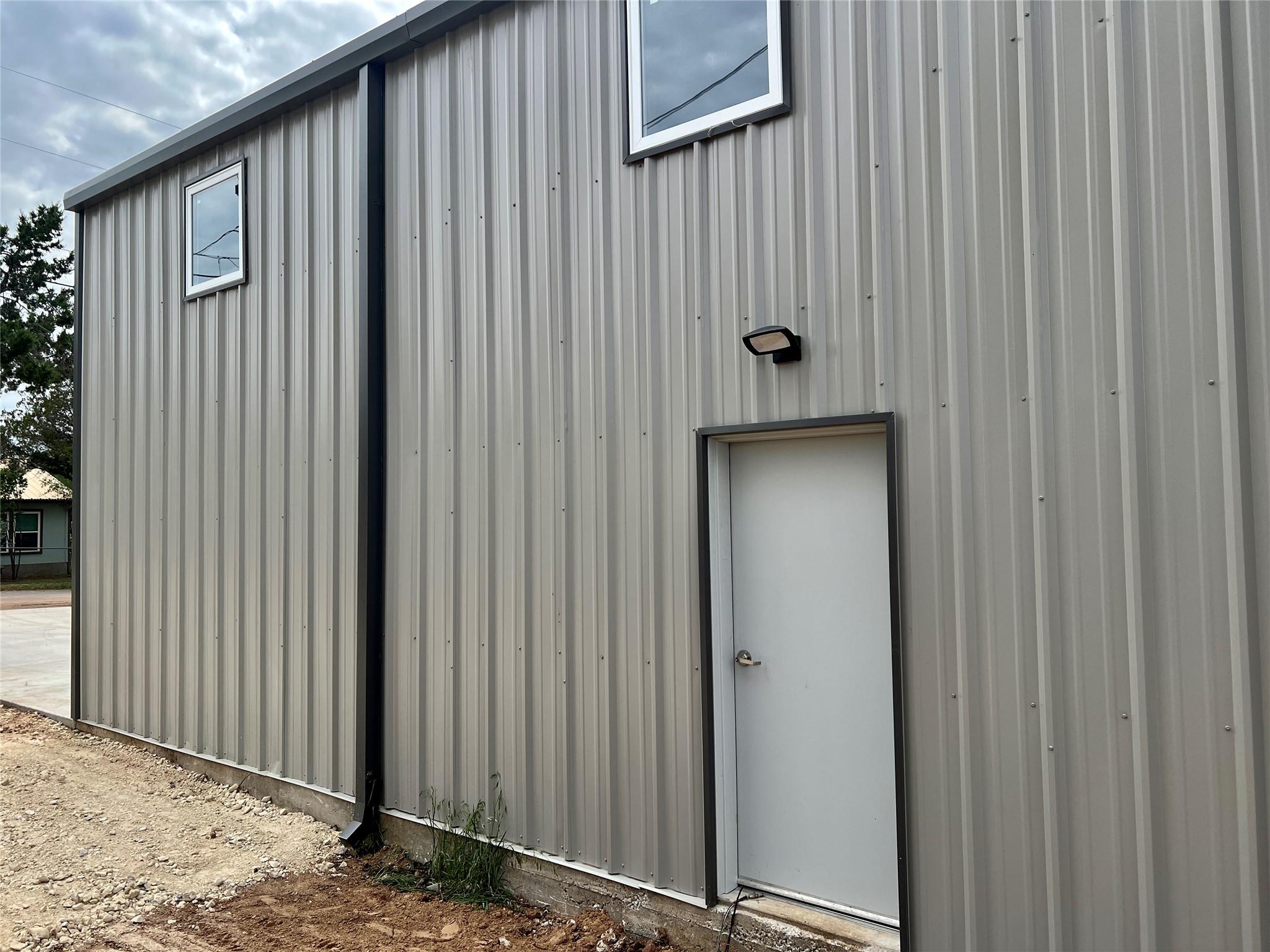 25102 WHITNEY Dr, Spicewood, TX 78669