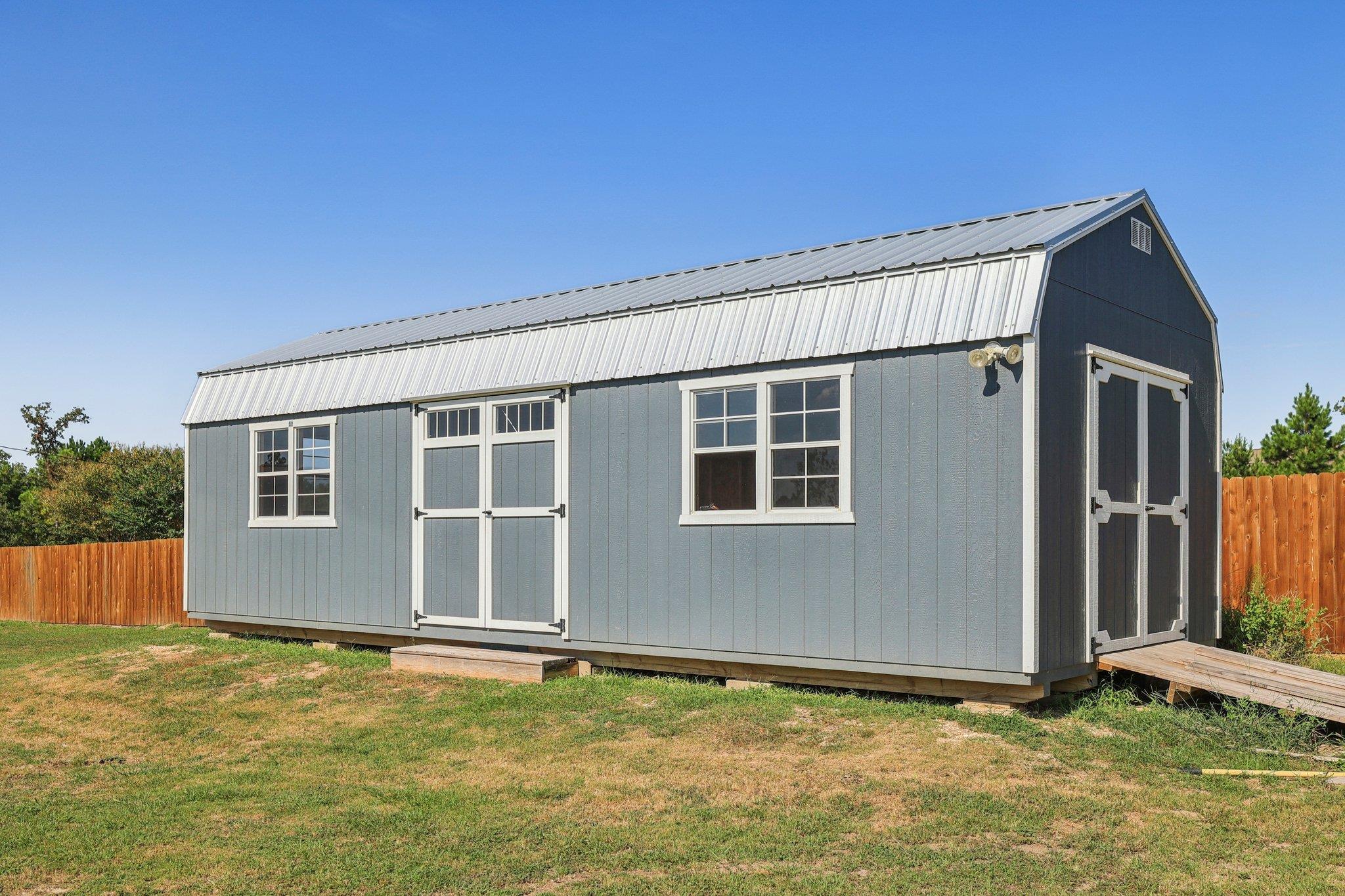 165 Cattlemens Dr, Bastrop, TX 78602