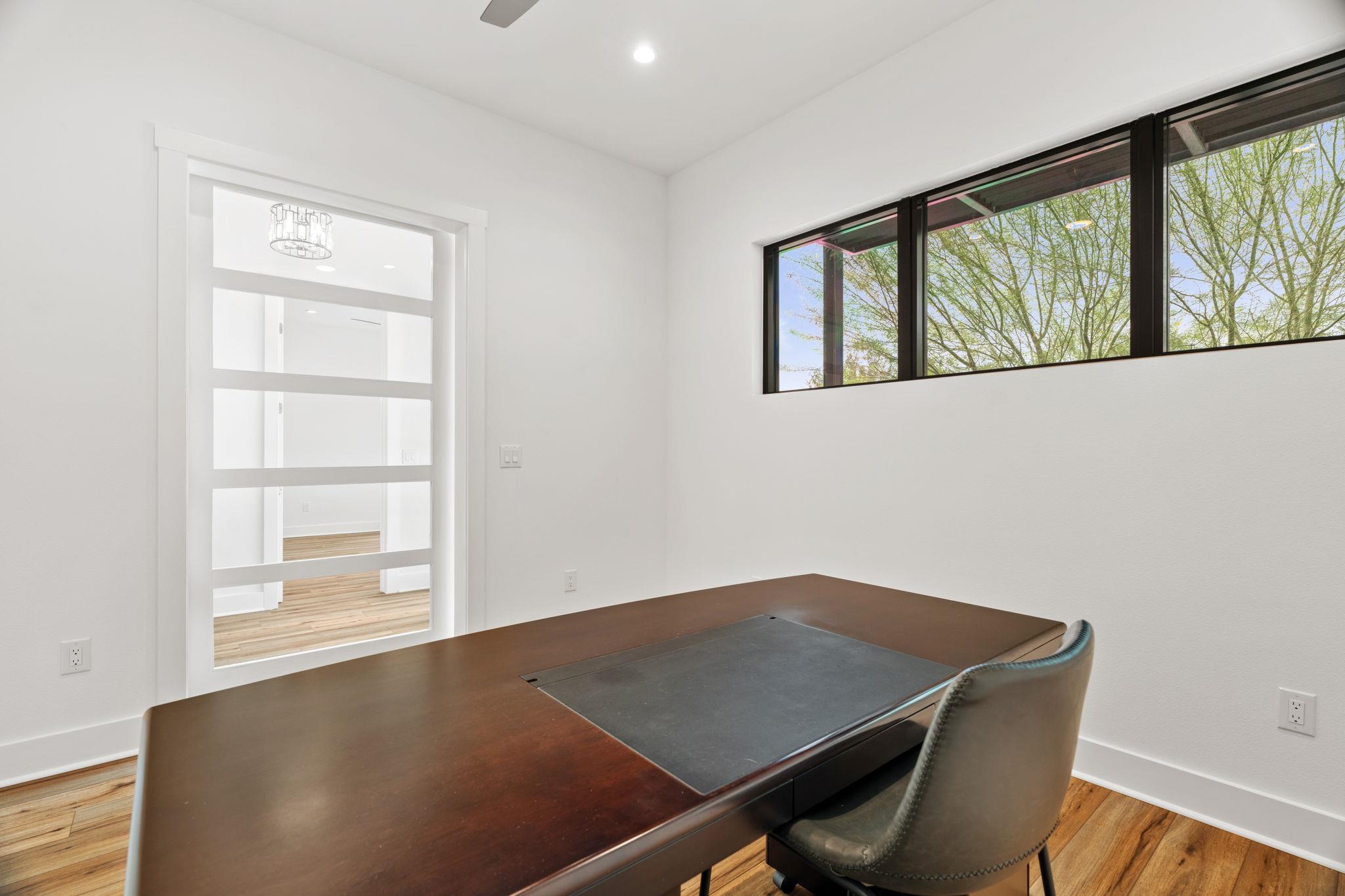 301 Eocene, Horseshoe Bay, TX 78657