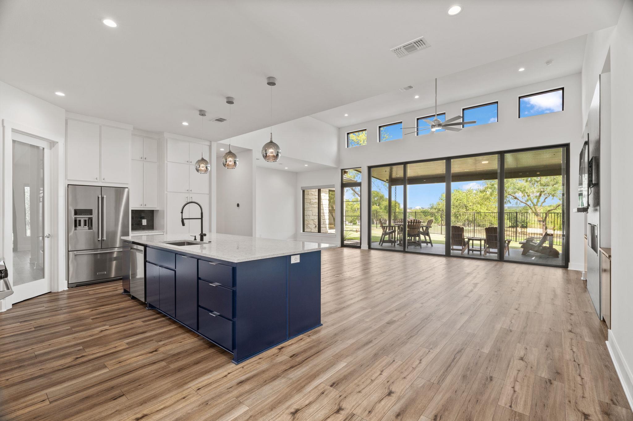 301 Eocene, Horseshoe Bay, TX 78657