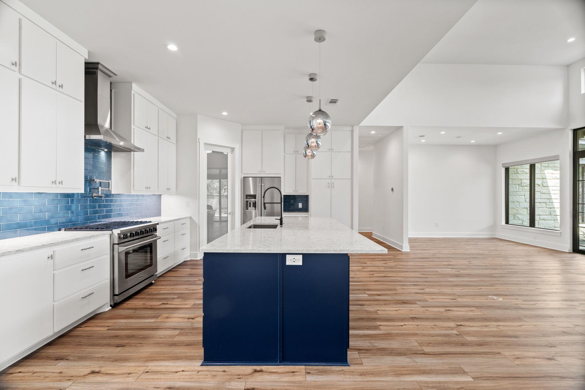 301 Eocene, Horseshoe Bay, TX 78657