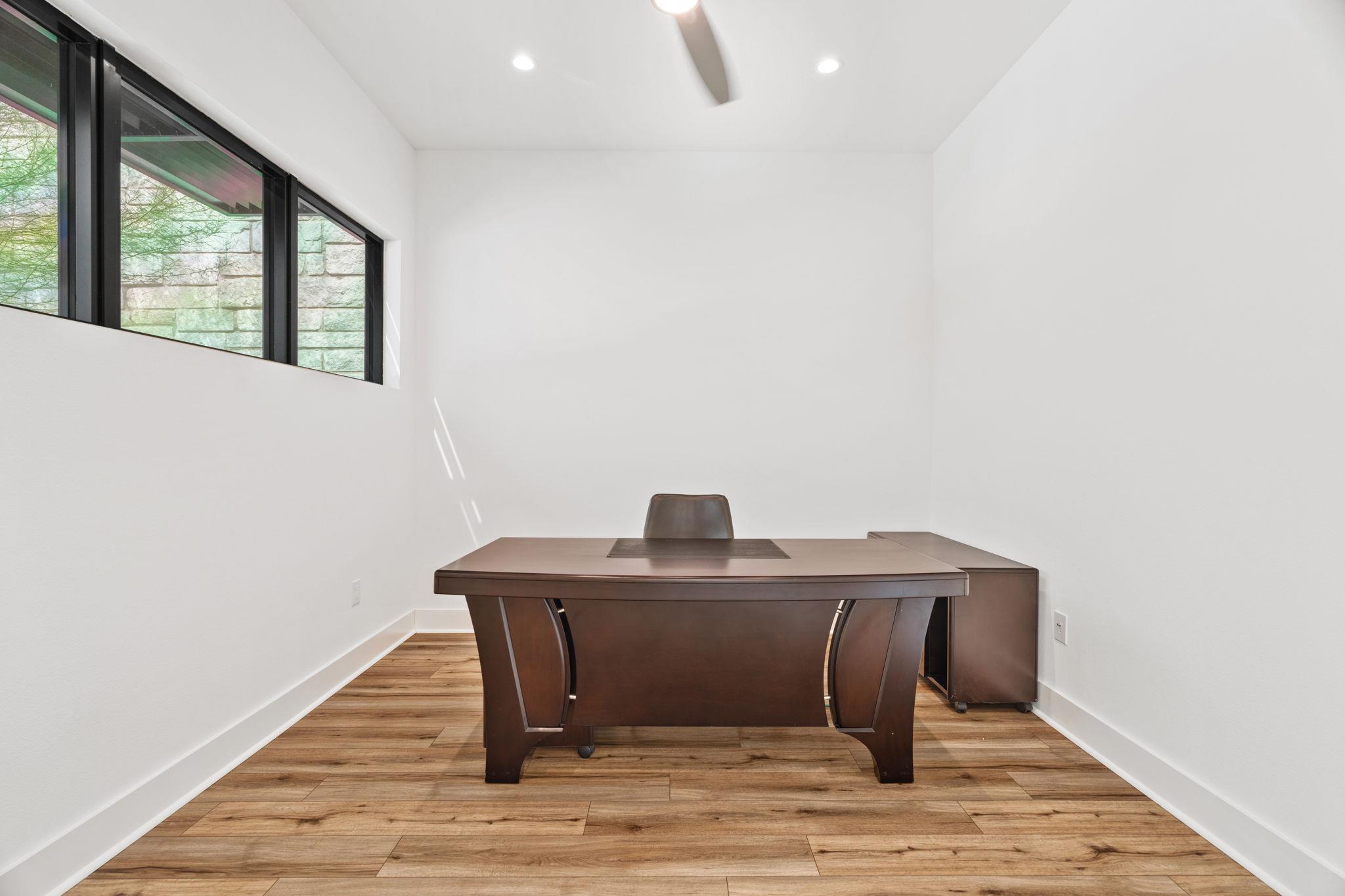 301 Eocene, Horseshoe Bay, TX 78657